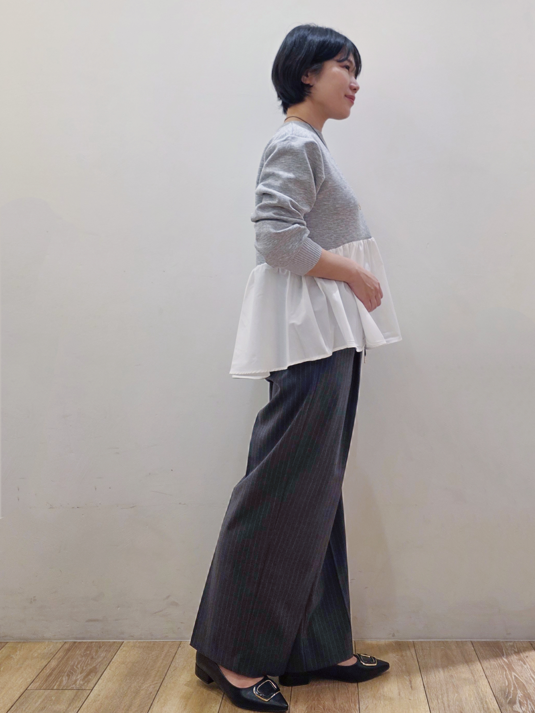 yuyuさんの「OPAQUE.CLIP｜ペプラムドッキングトップス【洗濯機OK】」を使ったコーディネート