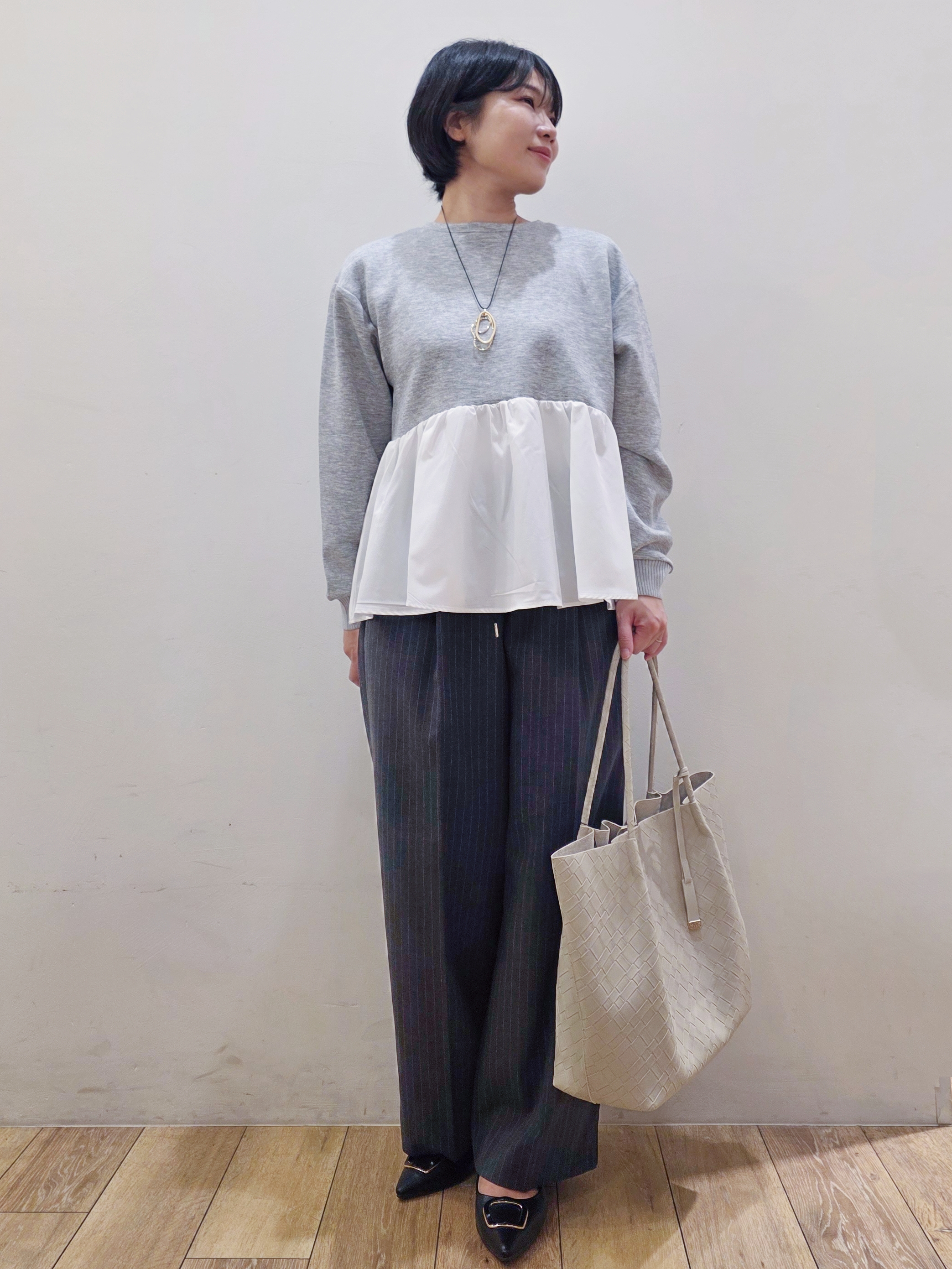 yuyuさんの「OPAQUE.CLIP｜ペプラムドッキングトップス【洗濯機OK】」を使ったコーディネート