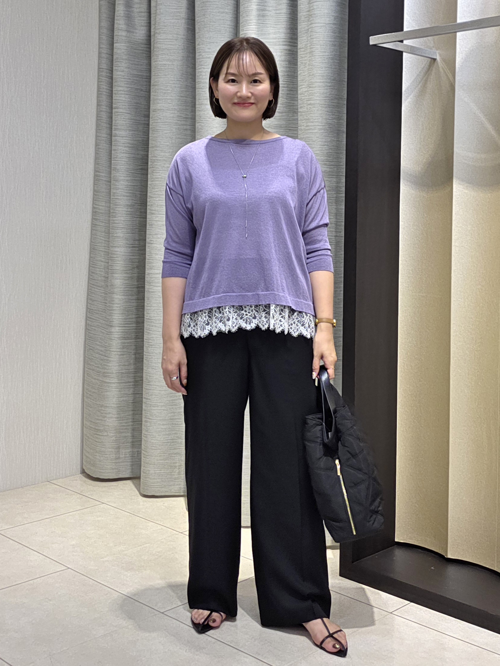 naokoさんの「UNTITLED｜【一枚で着映え】レースドッキングニットプルオーバー」を使ったコーディネート