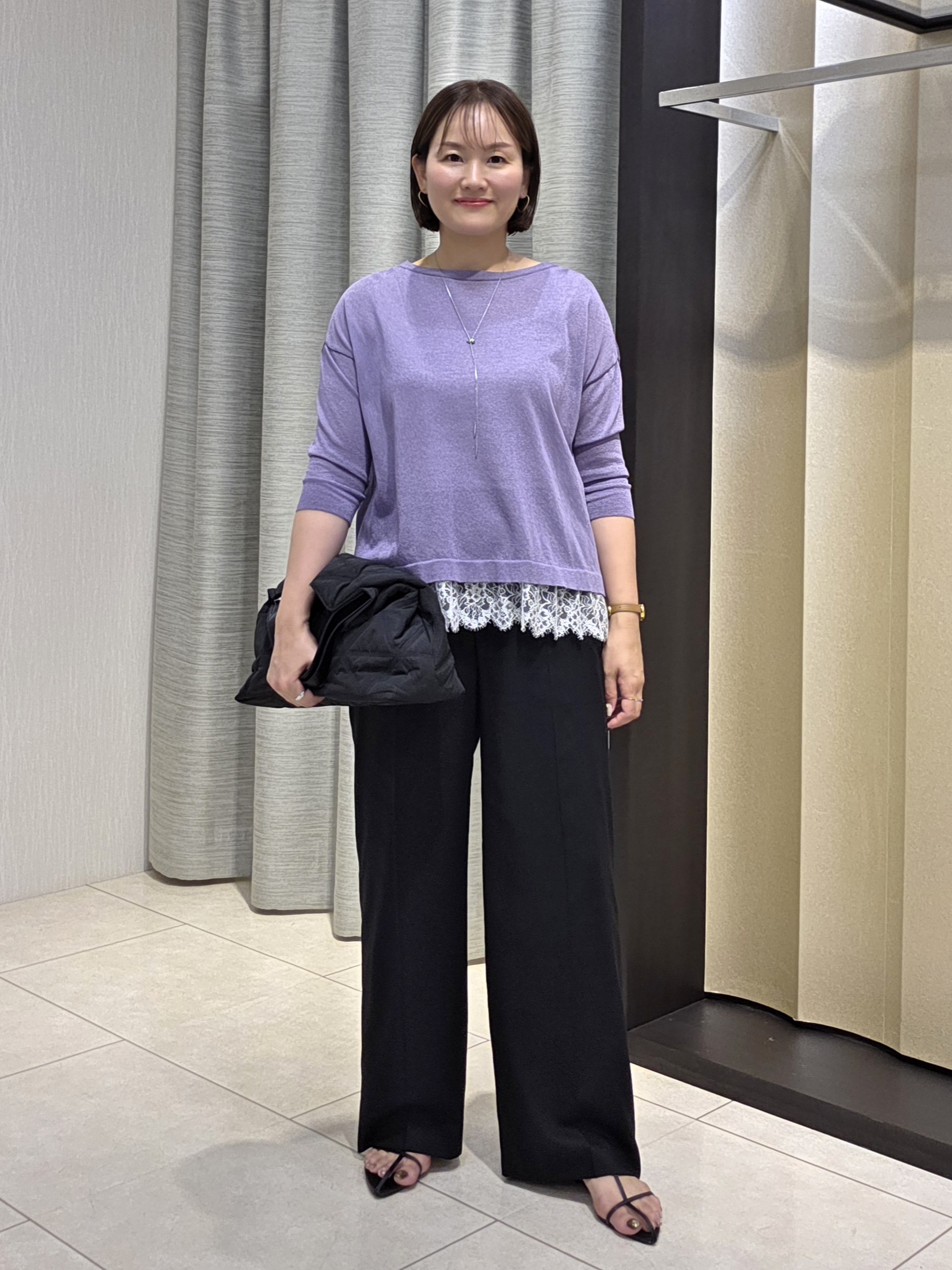 naokoさんの「UNTITLED｜【一枚で着映え】レースドッキングニットプルオーバー」を使ったコーディネート