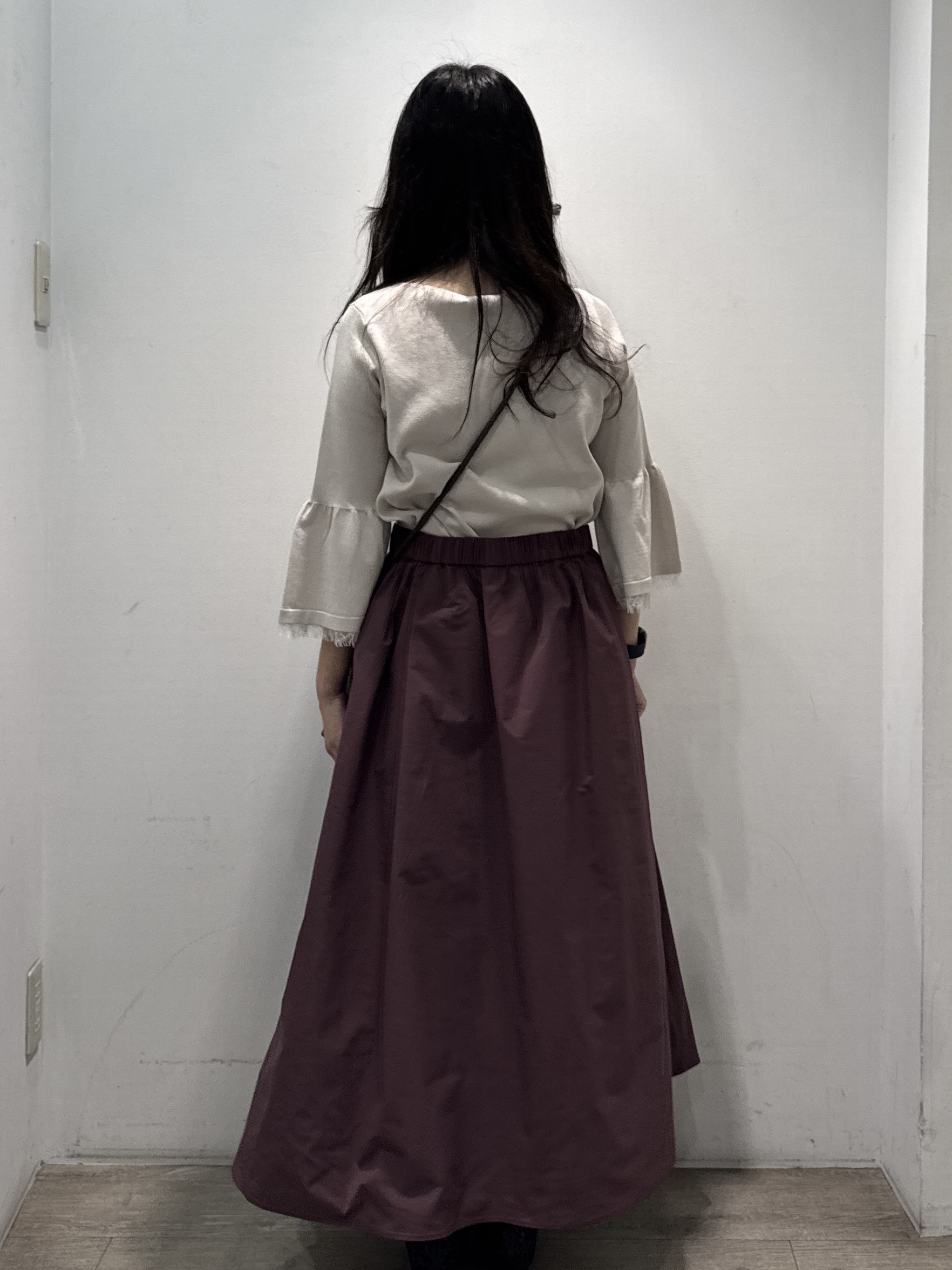 yuicciさんの「OPAQUE.CLIP｜【UVケア】フレアスリーブニット／袖口レースアソート《洗濯機OK／遮熱性》」を使ったコーディネート