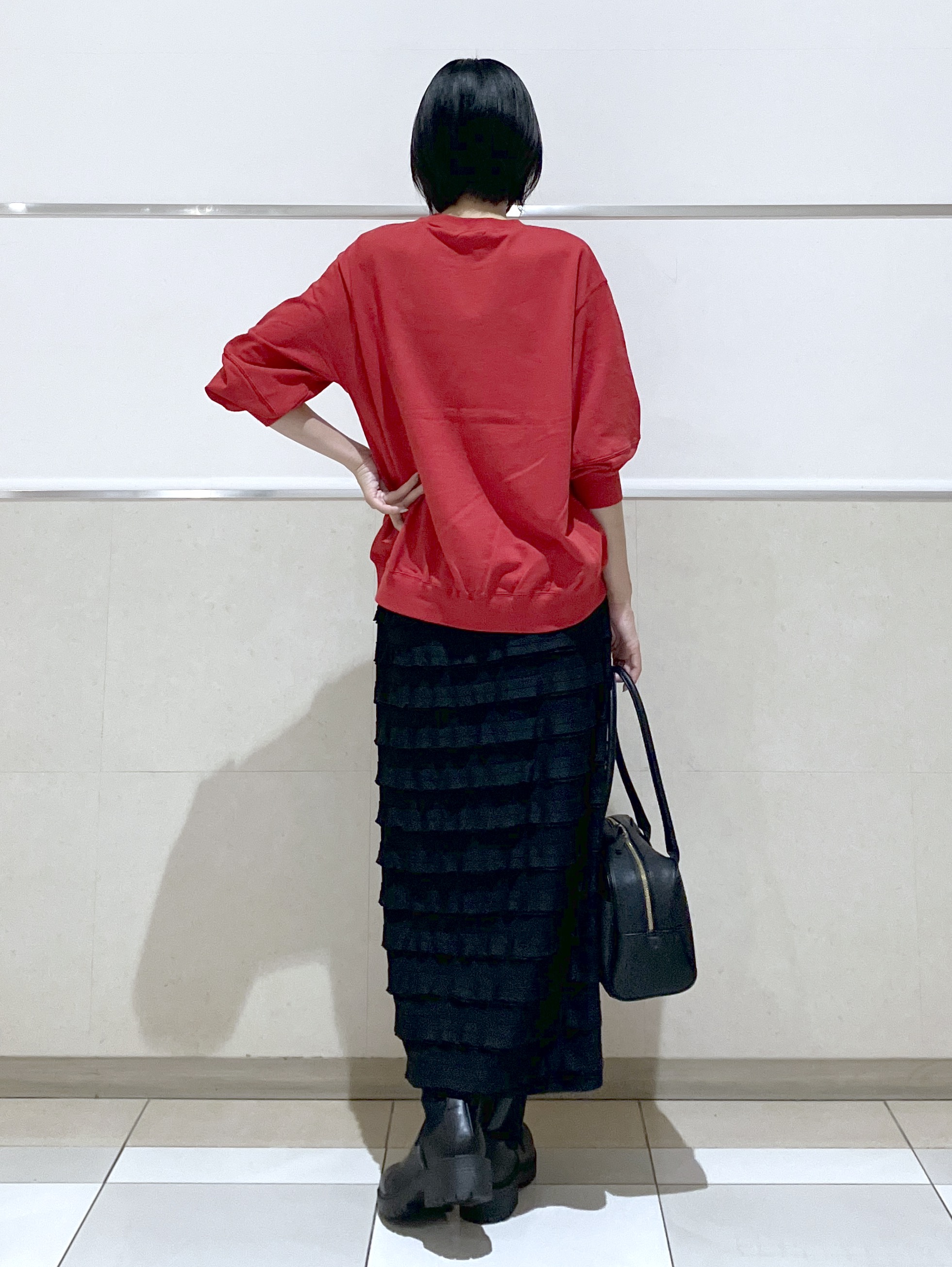 eriko さんの「Dessin｜【洗える/6色展開】フォルムスリーブミニ裏毛 プルオーバー」を使ったコーディネート