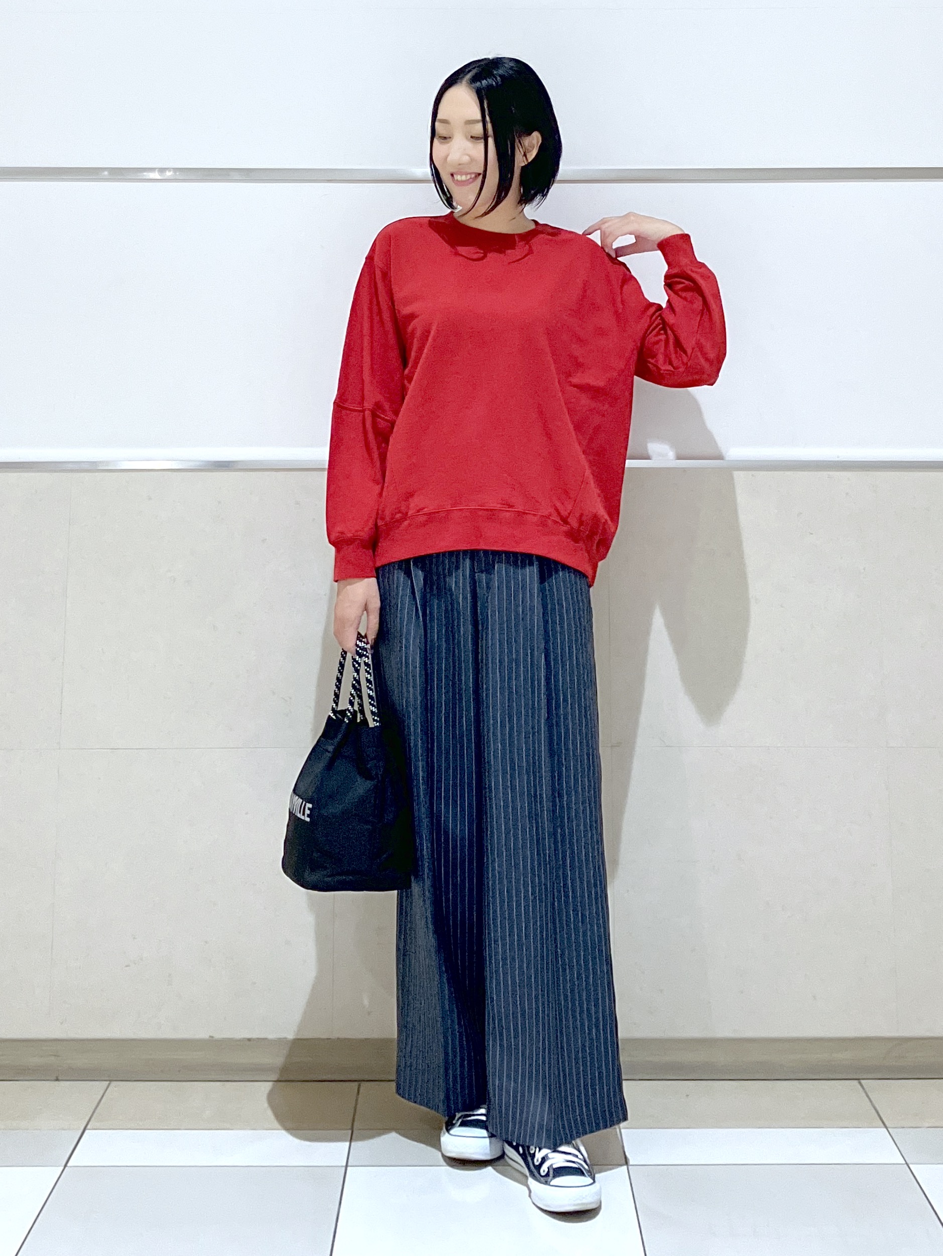 eriko さんの「Dessin｜【洗える/6色展開】フォルムスリーブミニ裏毛 プルオーバー」を使ったコーディネート