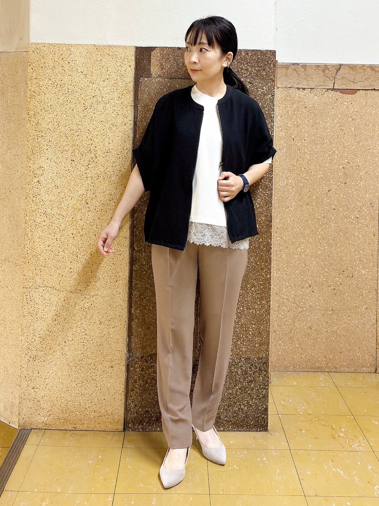hattoriさんの「INDIVI｜【汗ジミ防止／接触冷感】裾レースドルマンTシャツ」を使ったコーディネート