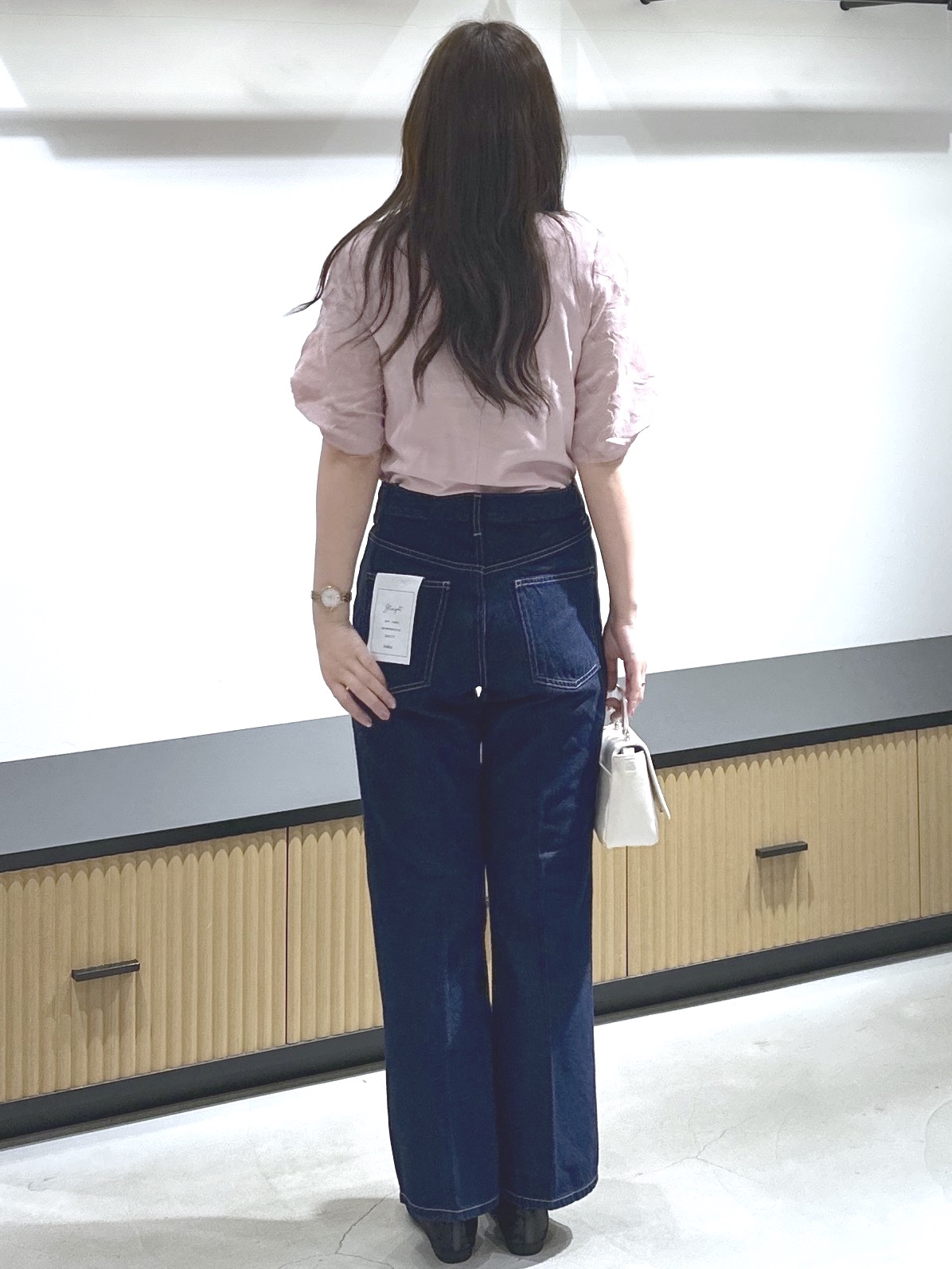 keito.iさんの「OPAQUE.CLIP｜花柄ジャカード５分袖トップス《接触冷感／UVケア／洗濯機OK》」を使ったコーディネート
