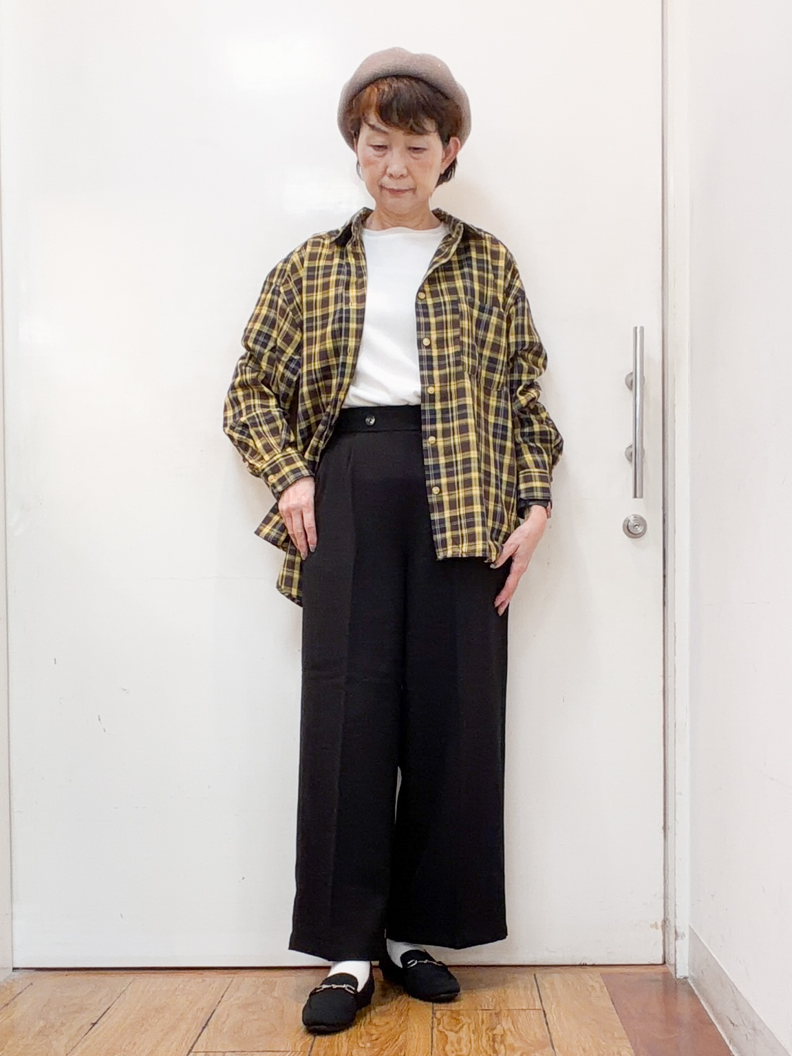みぃさんの「SHOO･LA･RUE｜【洗濯後しわになりにくい/S-LL】気分で選ぶ 大人のデイリー使いに ベーシックシャツ」を使ったコーディネート