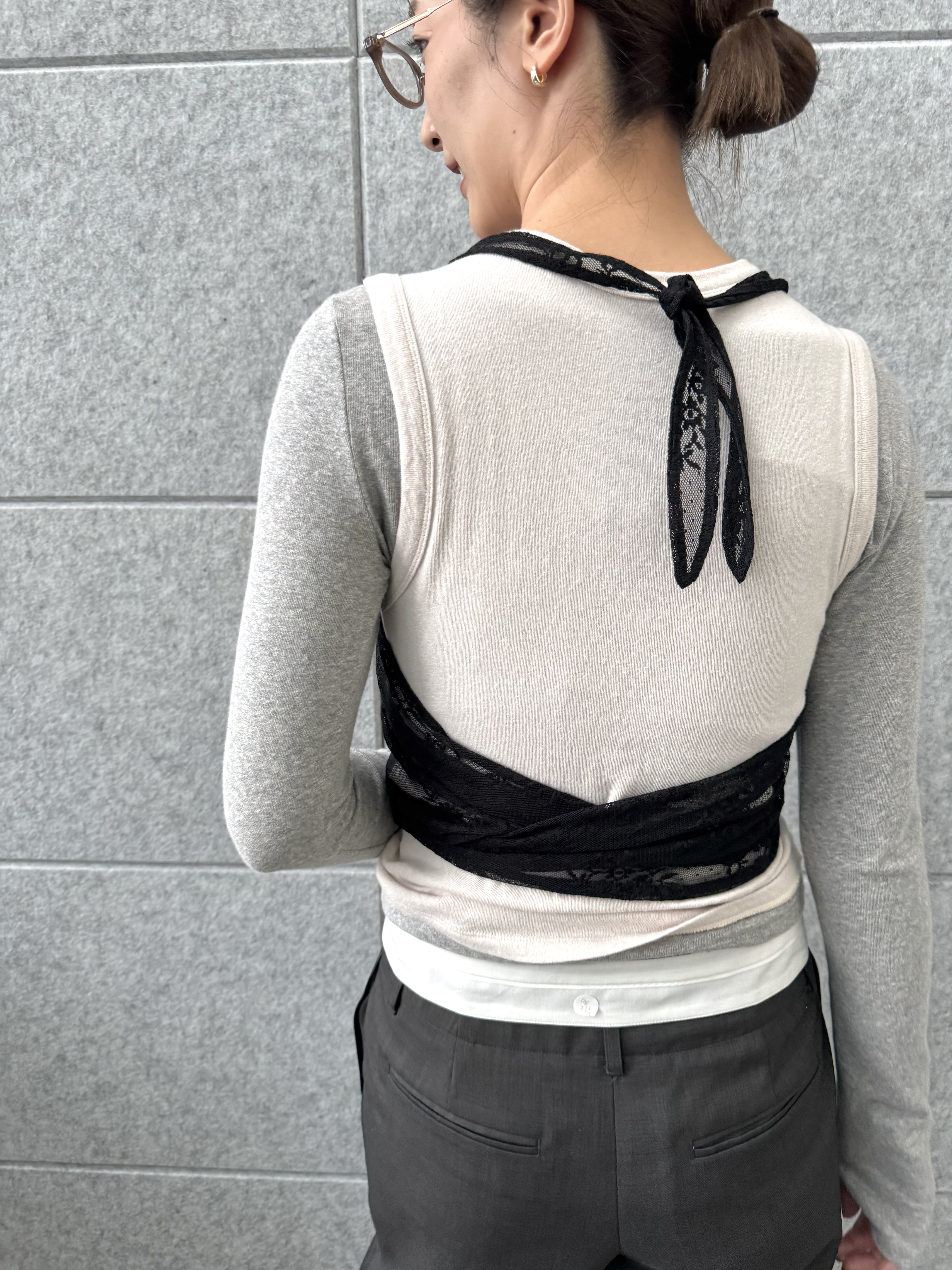 uchi__yamaさんの「CODE A｜turn up chic trousers」を使ったコーディネート
