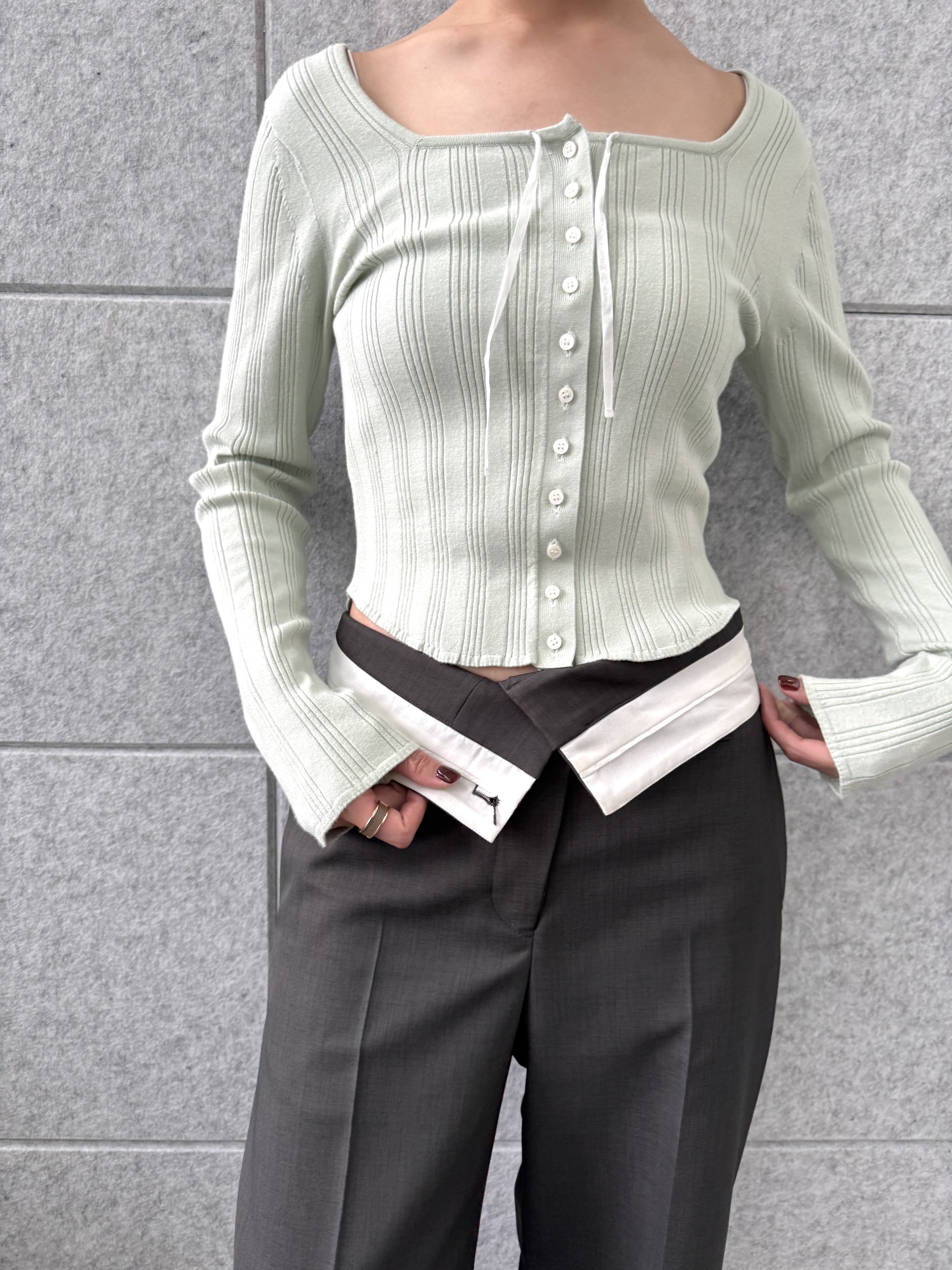 uchi__yamaさんの「CODE A｜intimate knit cardigan」を使ったコーディネート