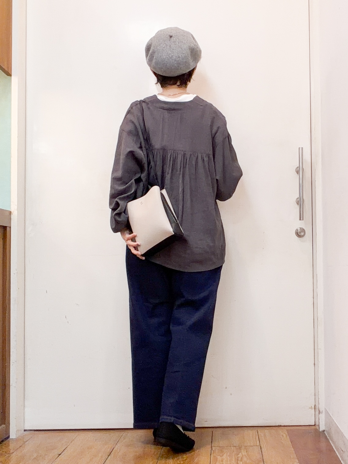 みぃさんの「SHOO･LA･RUE｜【S-LL/洗濯機可】着痩せシルエット シャーリングシャツカーディガン」を使ったコーディネート