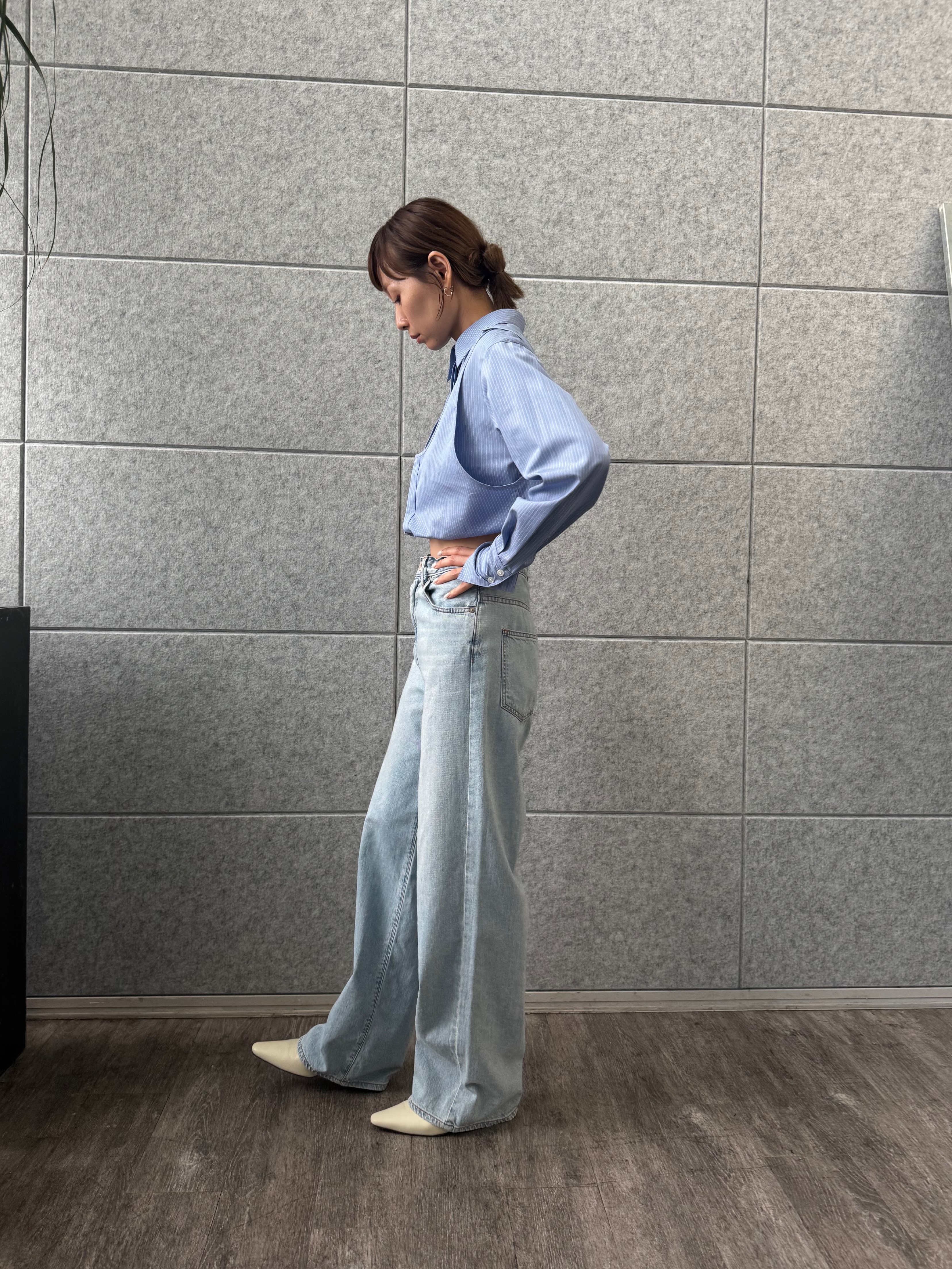 designer yukaさんの「CODE A｜flap detail stripe shirt」を使ったコーディネート