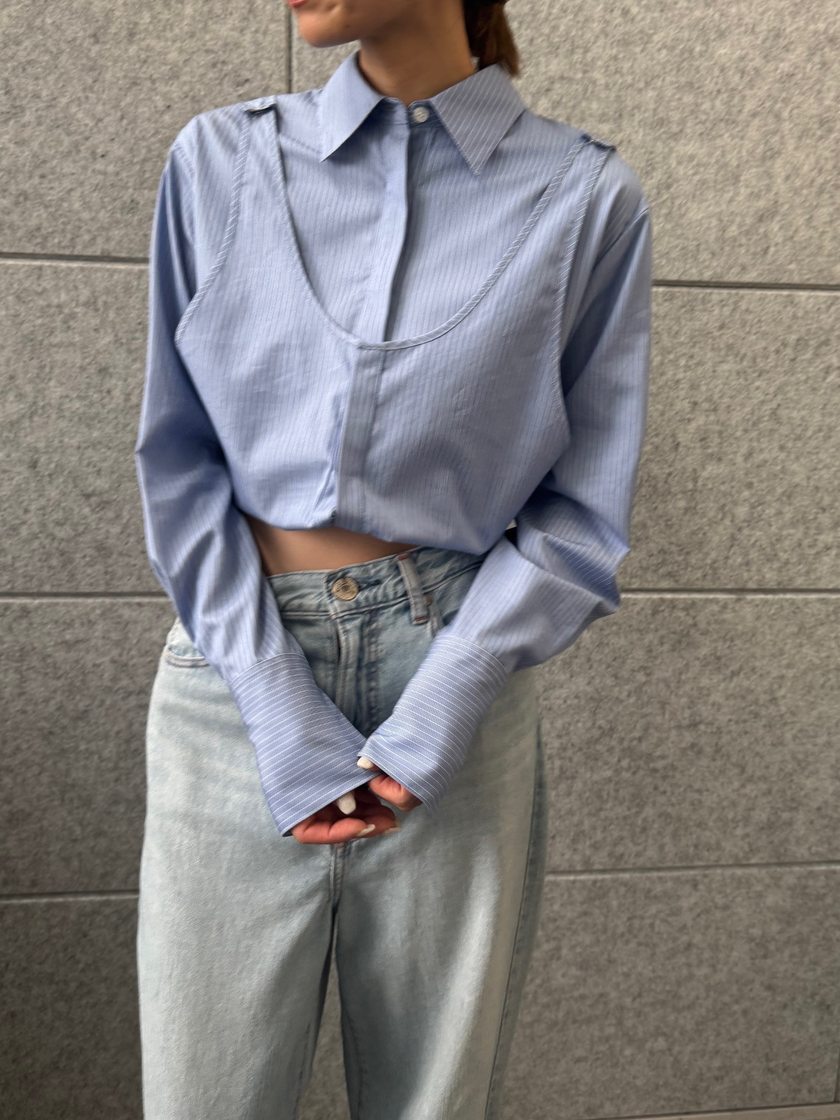 designer yukaさんの「CODE A｜flap detail stripe shirt」を使ったコーディネート