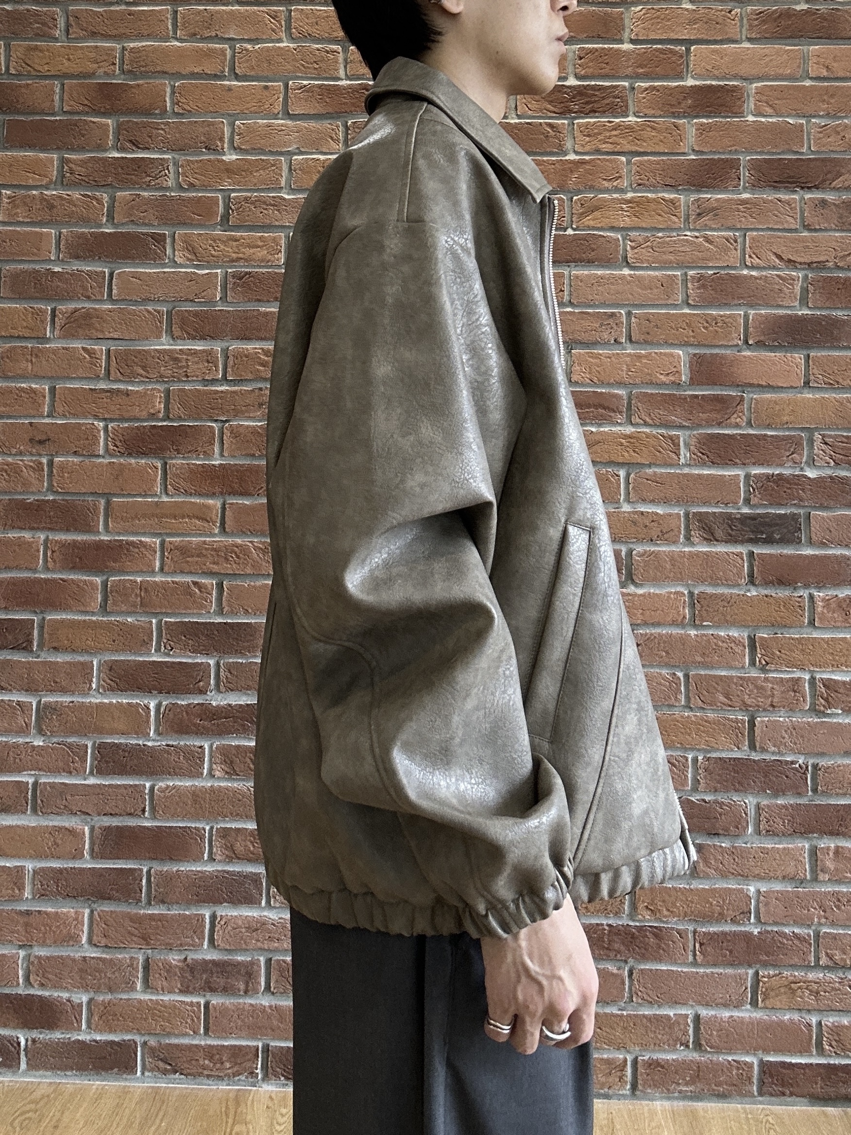 ドイさんの「tk.TAKEO KIKUCHI｜【別注】Dickies(R)　TRベルテッドパンツ」を使ったコーディネート