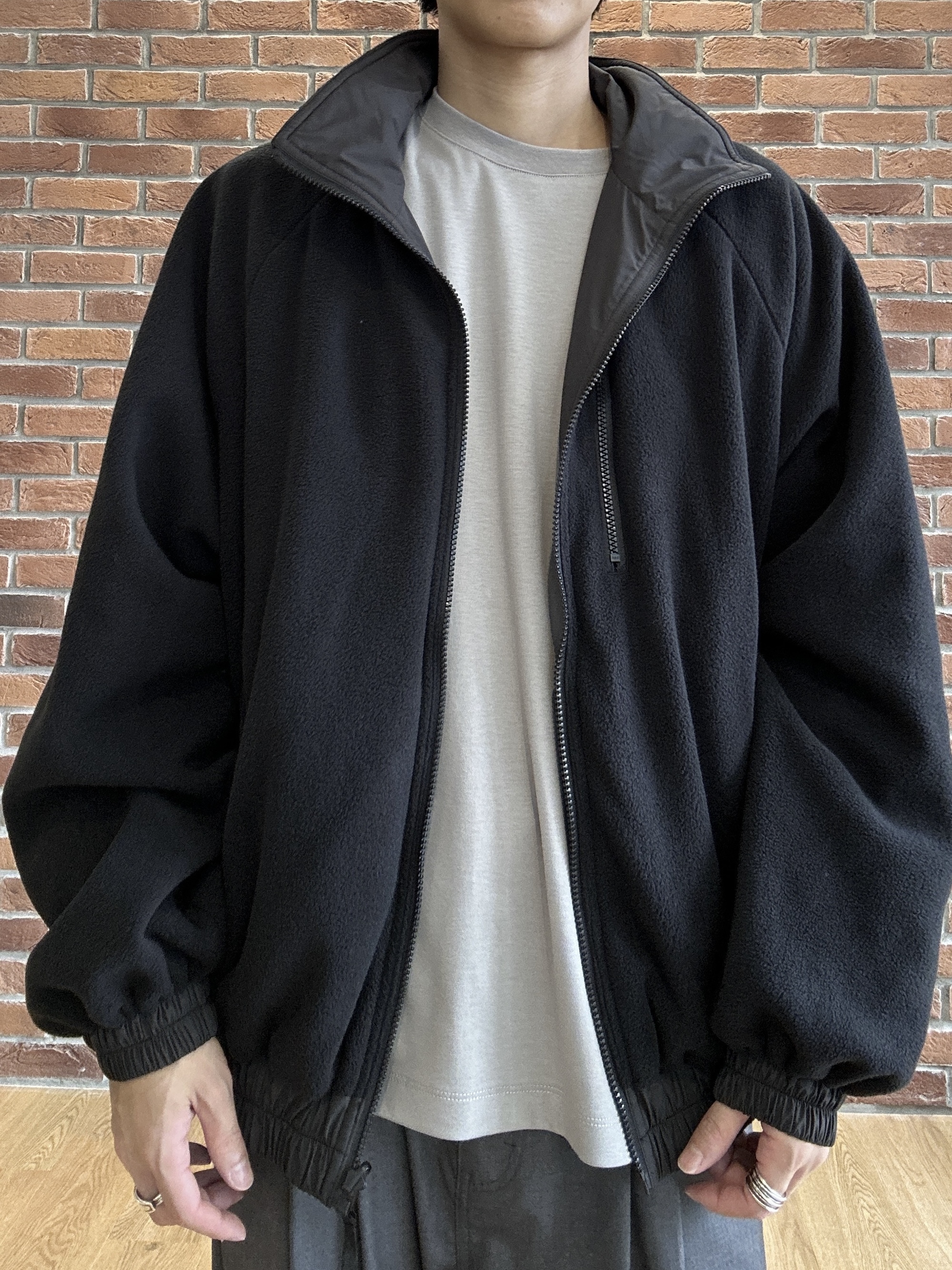 ドイさんの「tk.TAKEO KIKUCHI｜【別注】Dickies(R)　TRベルテッドパンツ」を使ったコーディネート