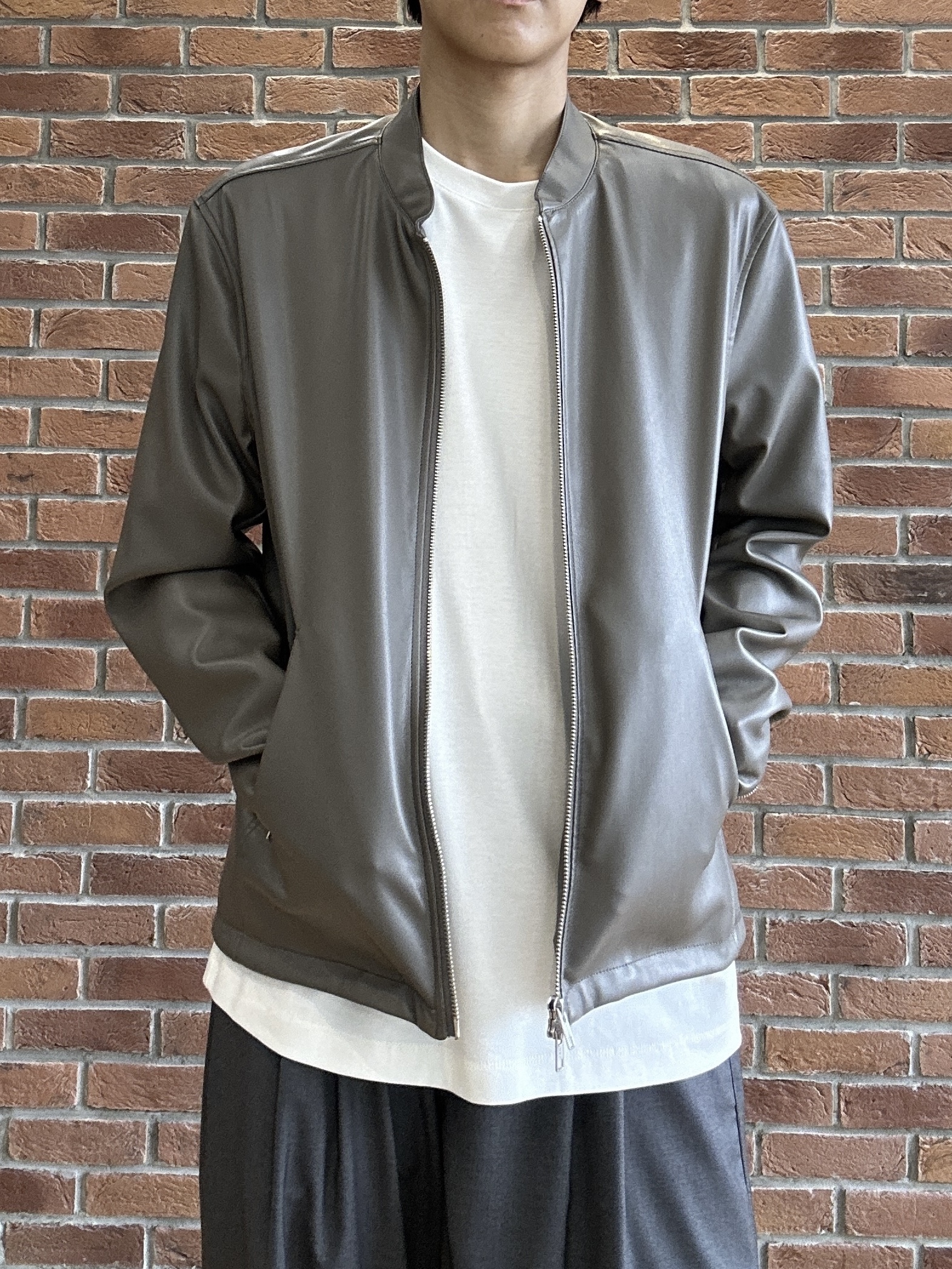 ドイさんの「tk.TAKEO KIKUCHI｜【別注】Dickies(R)　TRベルテッドパンツ」を使ったコーディネート