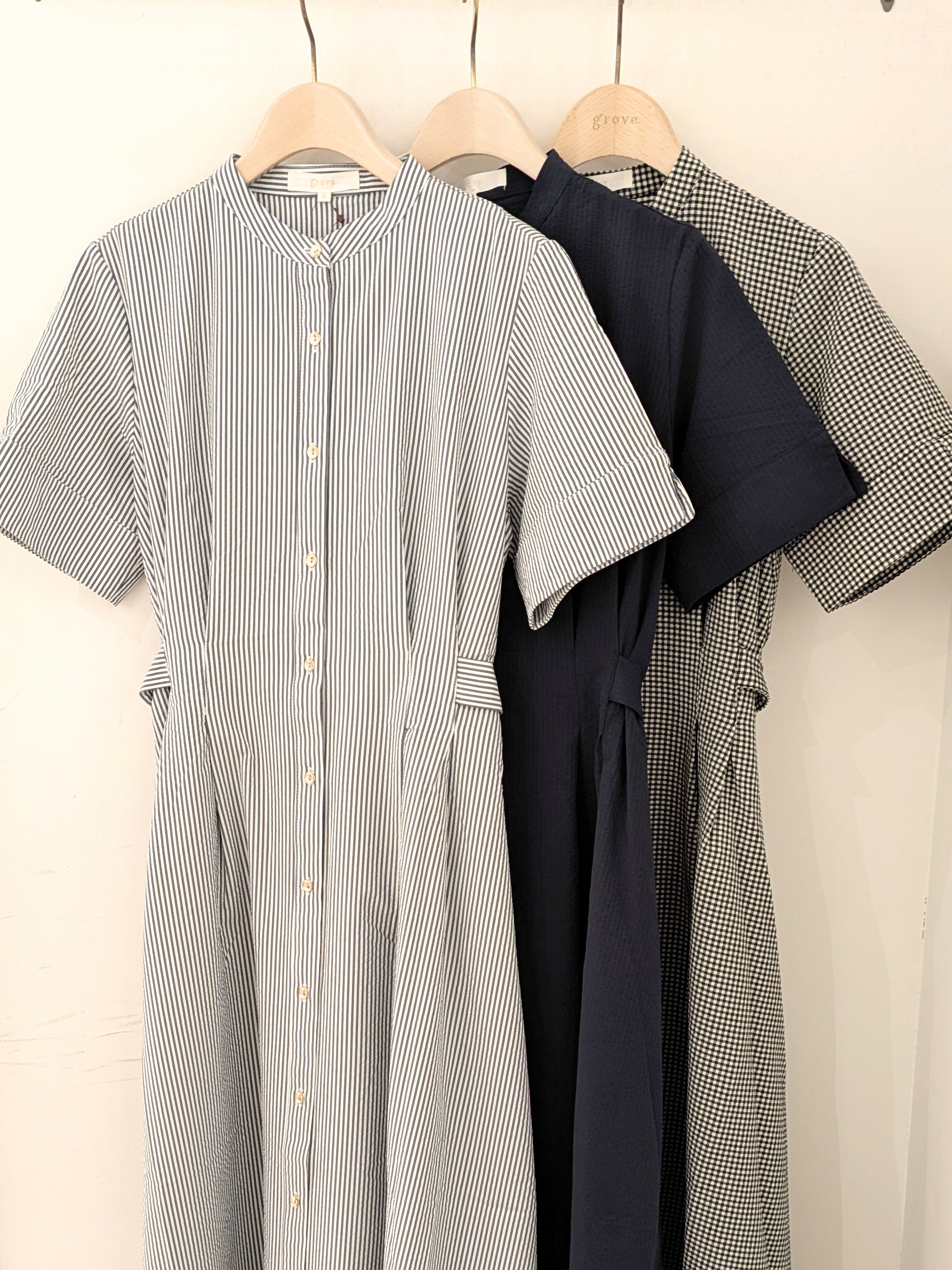 akkoさんの「grove｜高評価！【洗える/名品】大人の透け感、シアーカーディガン」を使ったコーディネート