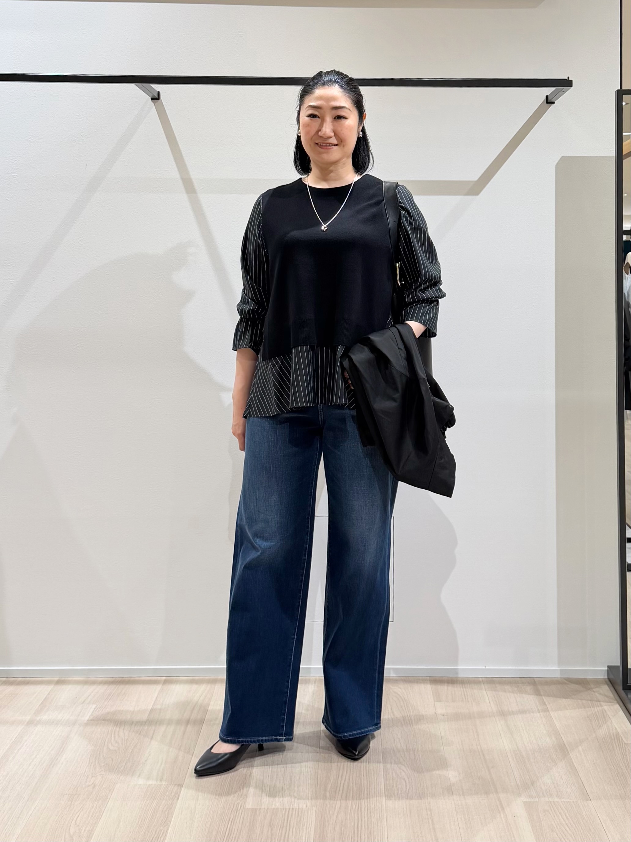 TOMOMIさんの「UNTITLED｜【洗える／1枚でコーデ完成】重ね着風ニットトップス」を使ったコーディネート
