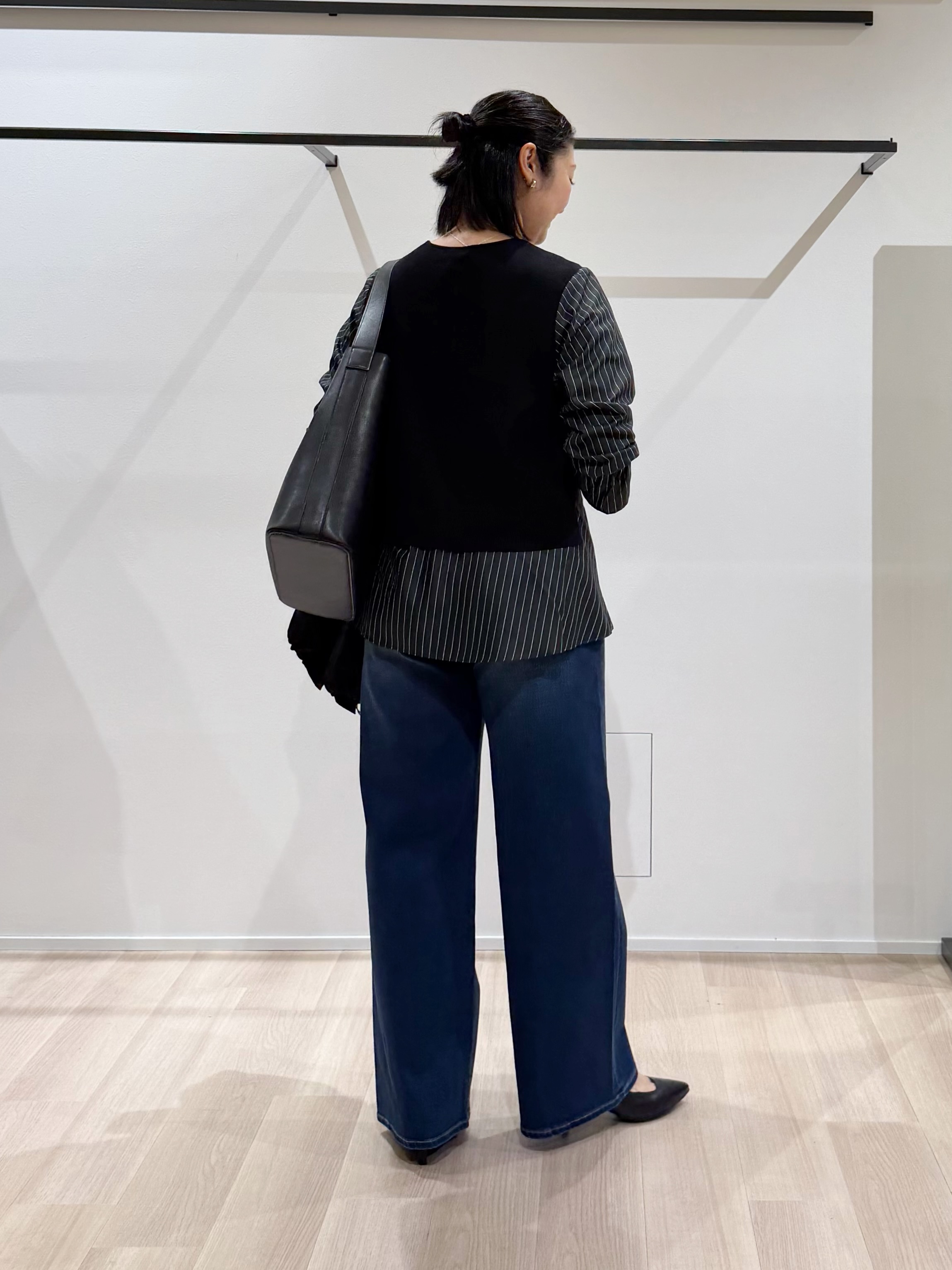 TOMOMIさんの「UNTITLED｜【洗える／1枚でコーデ完成】重ね着風ニットトップス」を使ったコーディネート