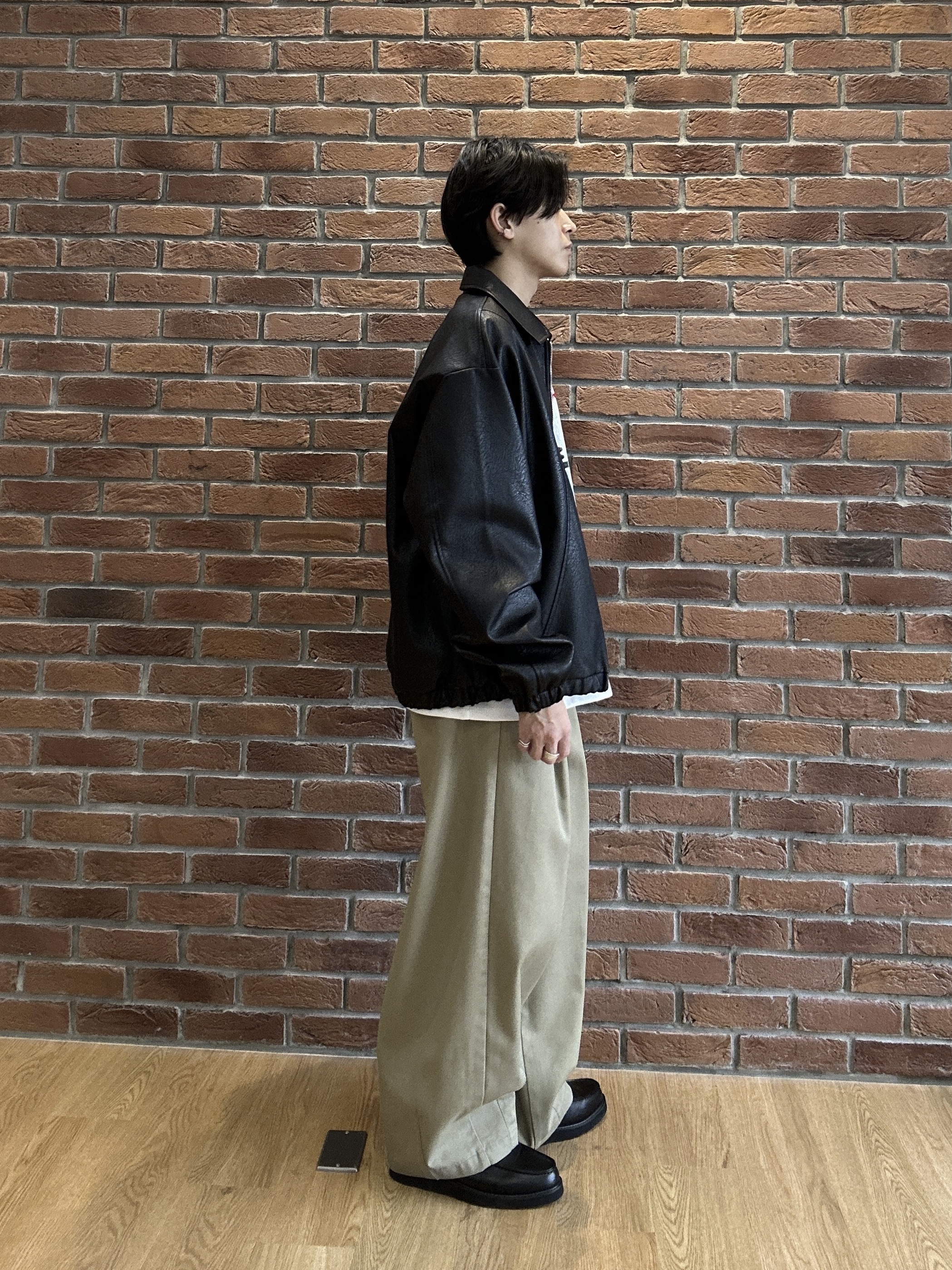 ドイさんの「tk.TAKEO KIKUCHI｜【別注】Dickies(R)　TRバレルパンツ」を使ったコーディネート