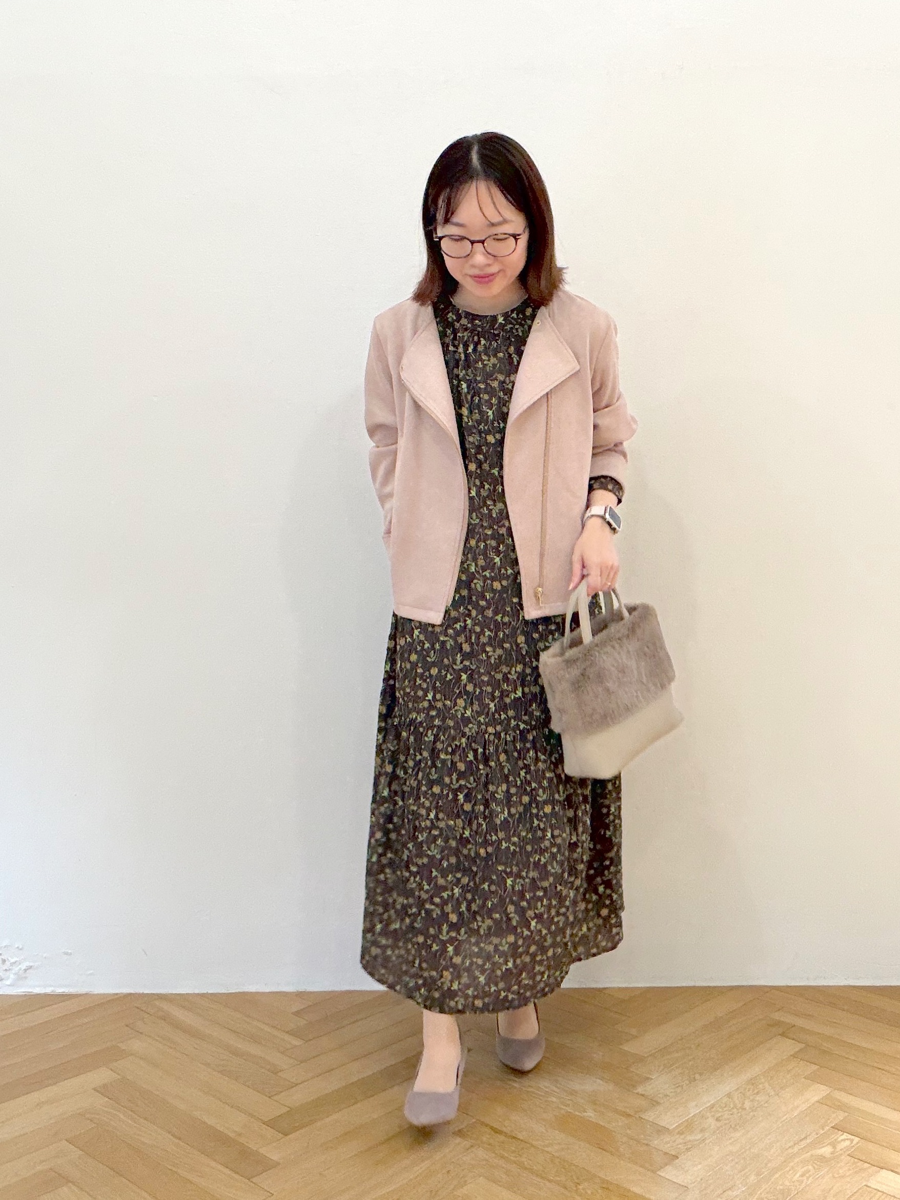 saoriさんの「カットスエード調ライダース」を使ったコーディネート
