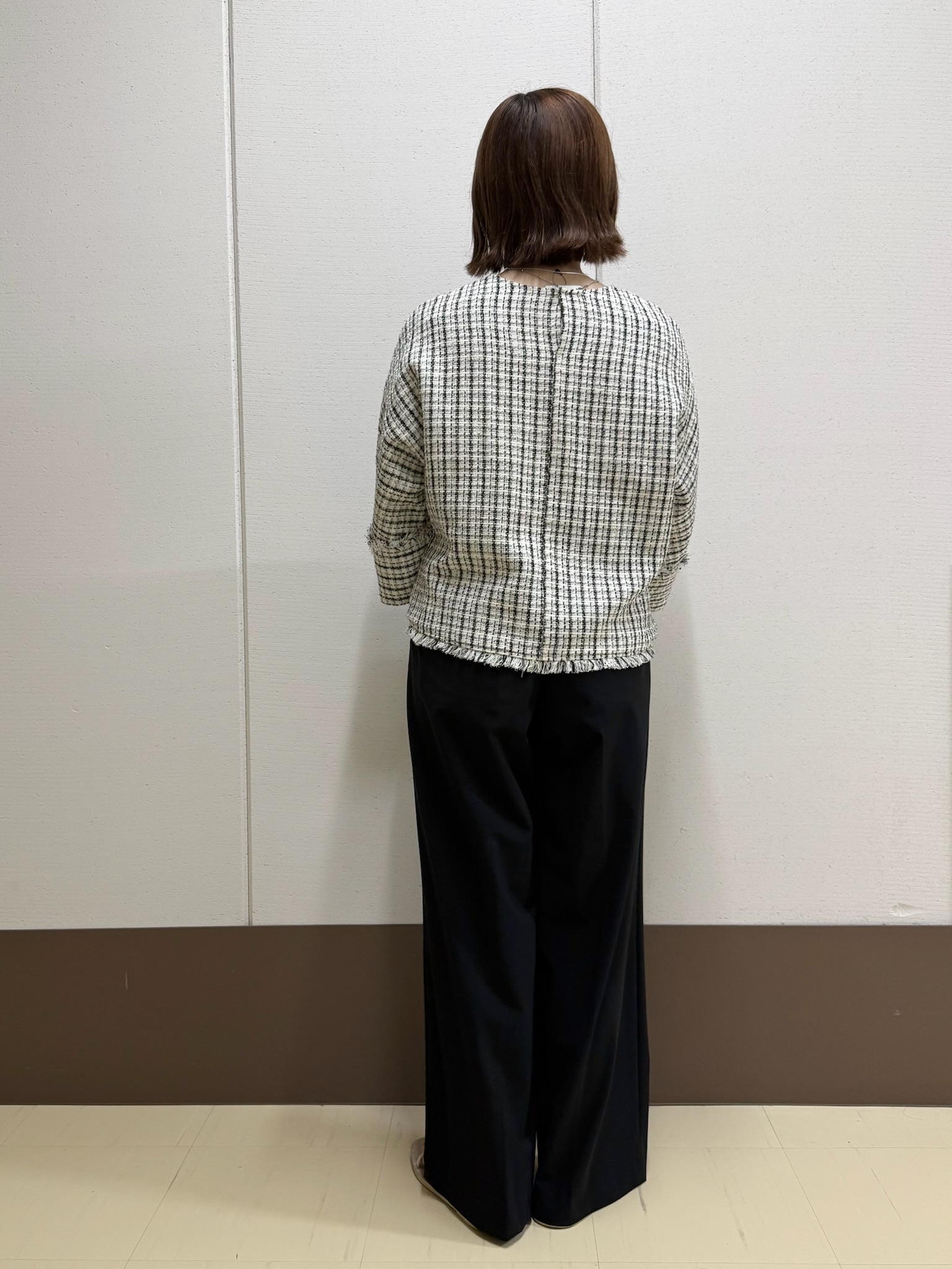 Rikoさんの「INDIVI｜【華やか／1枚でサマになる】上品ツイードブラウス」を使ったコーディネート