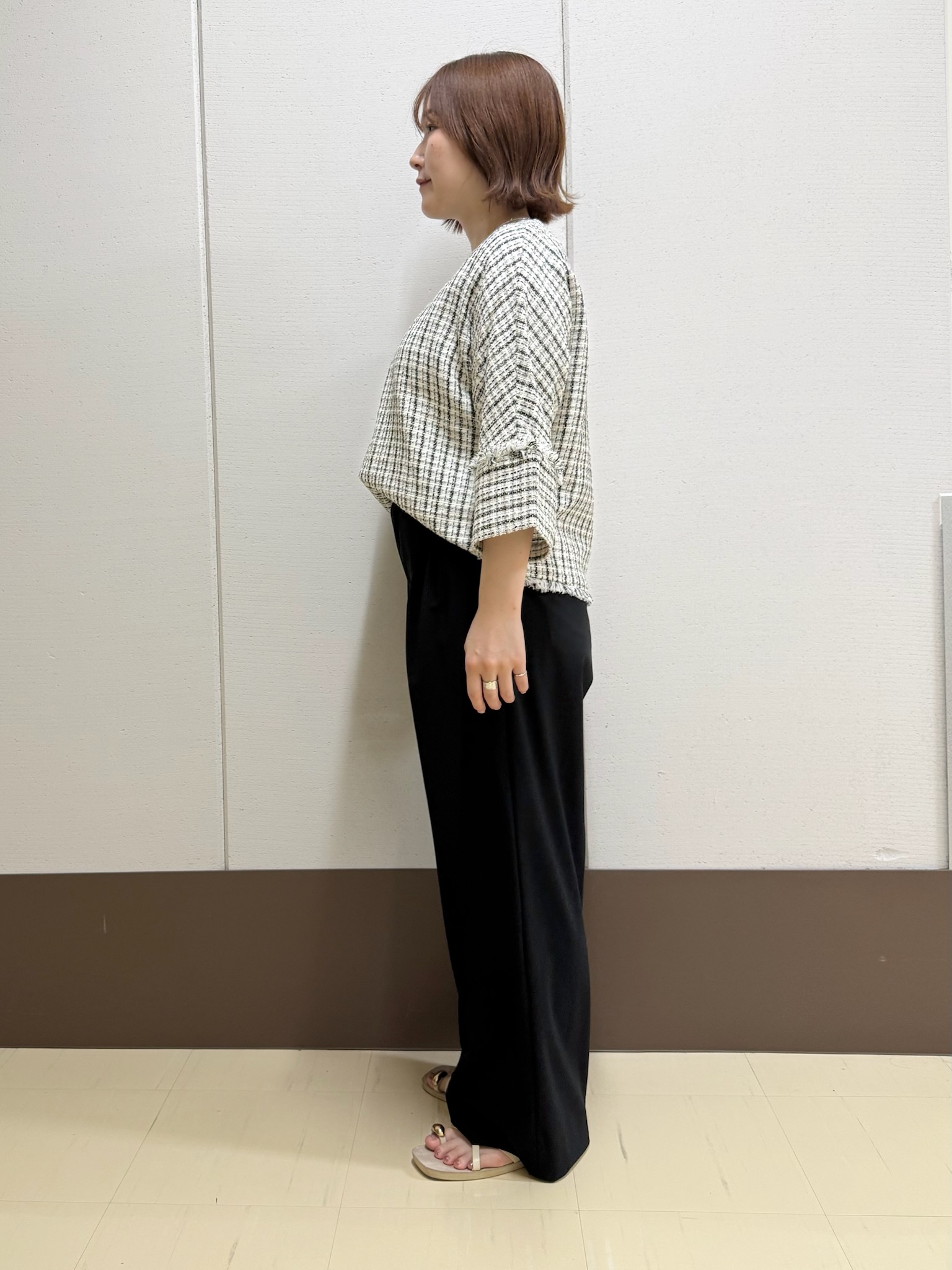 Rikoさんの「INDIVI｜【華やか／1枚でサマになる】上品ツイードブラウス」を使ったコーディネート