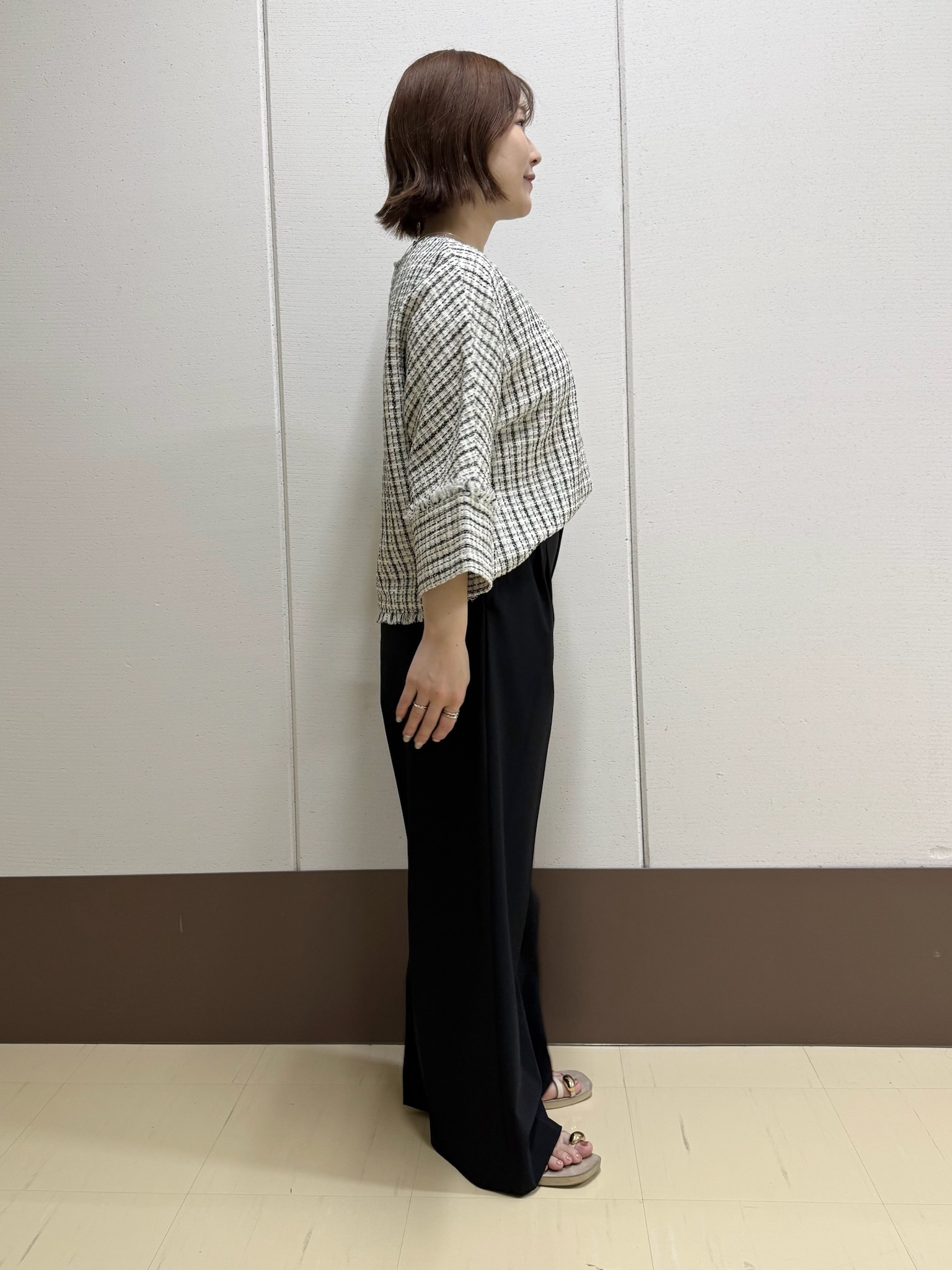 Rikoさんの「INDIVI｜【華やか／1枚でサマになる】上品ツイードブラウス」を使ったコーディネート
