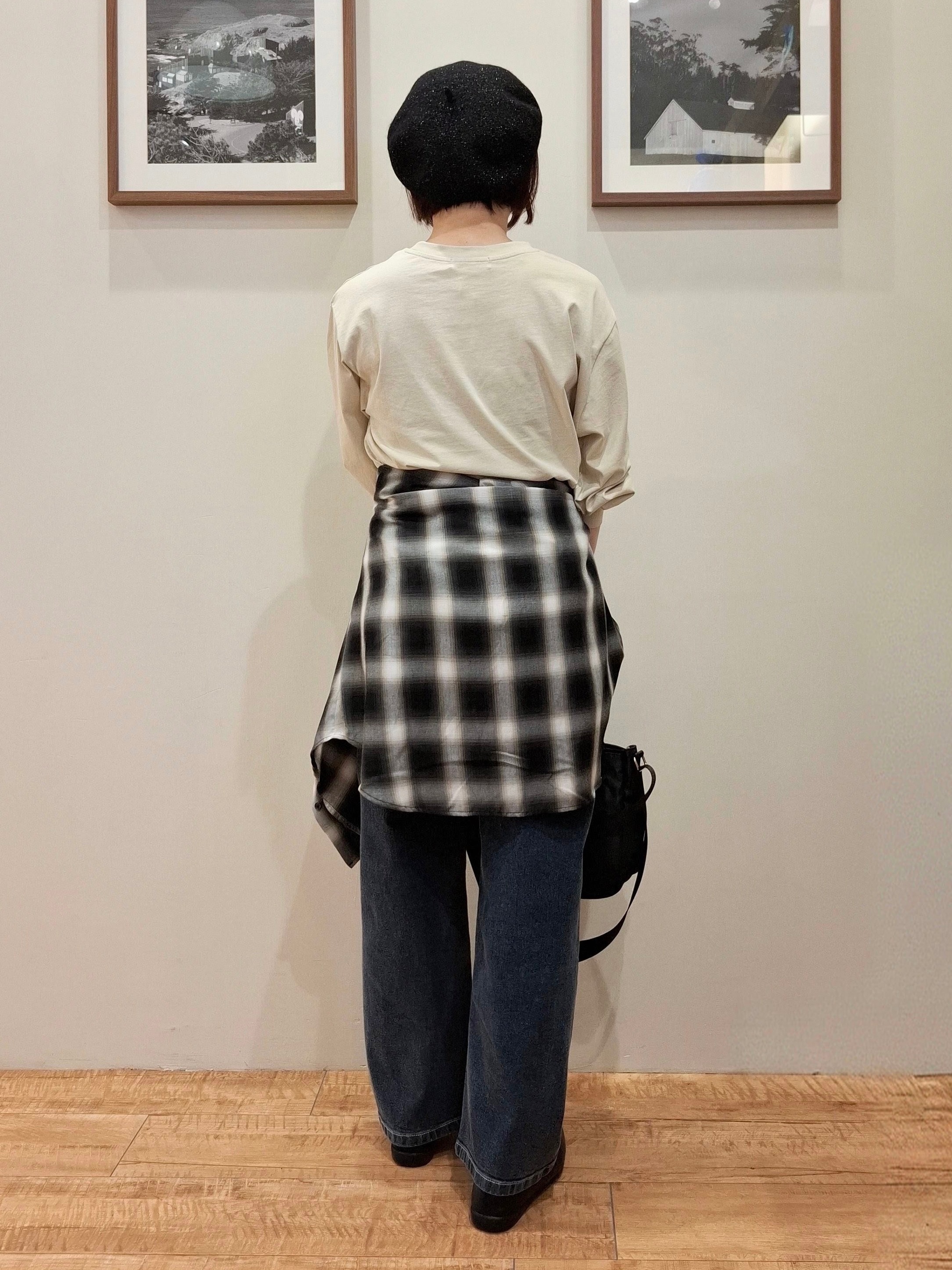 まあるさんの「SHOO･LA･RUE｜【洗濯後しわになりにくい/S-LL】選べる6パターン 羽織としても活躍する ベーシックシャツ」を使ったコーディネート