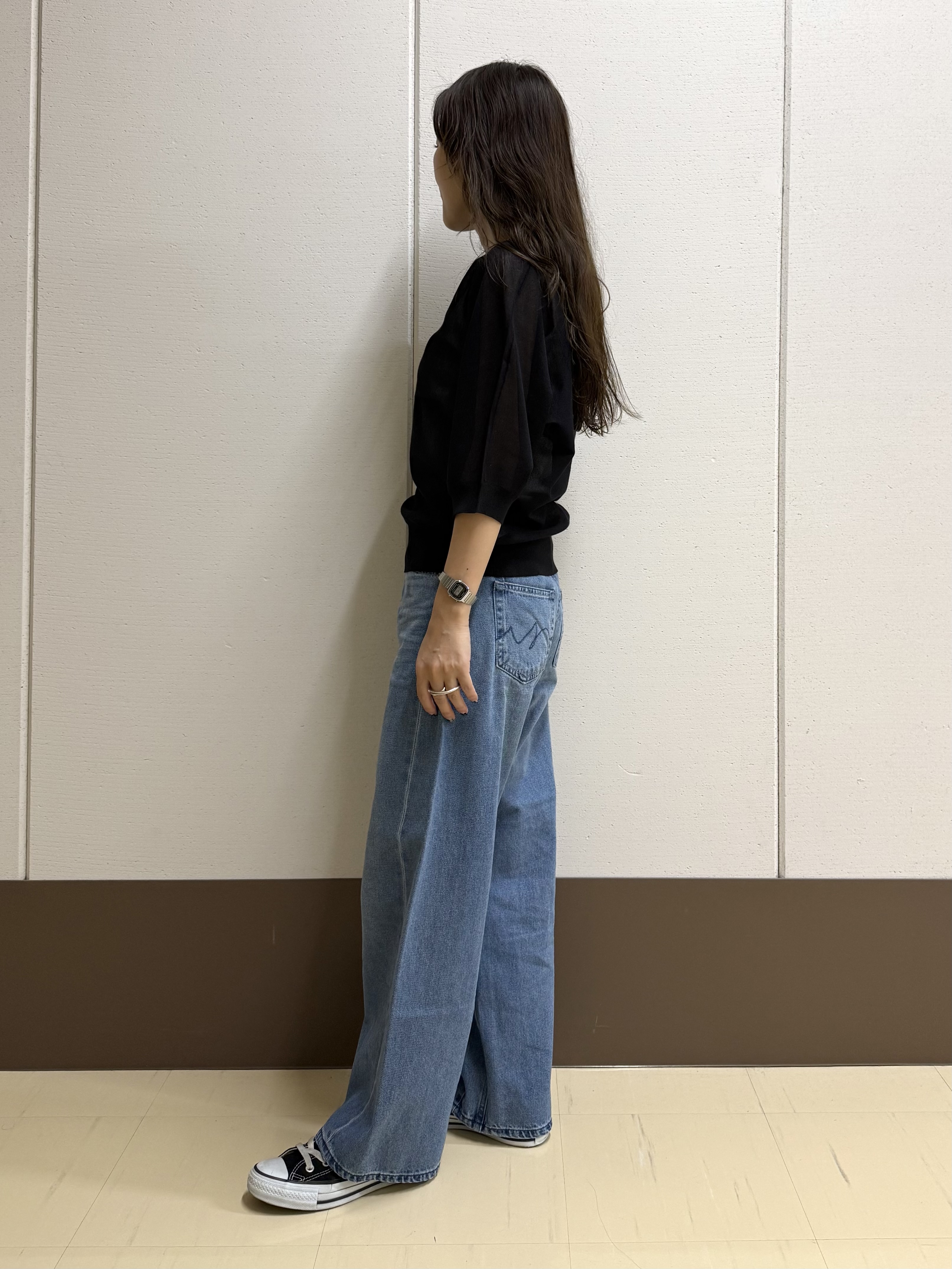 mamiさんの「INDIVI｜【体型カバー／洗える】シアードルマンニット」を使ったコーディネート