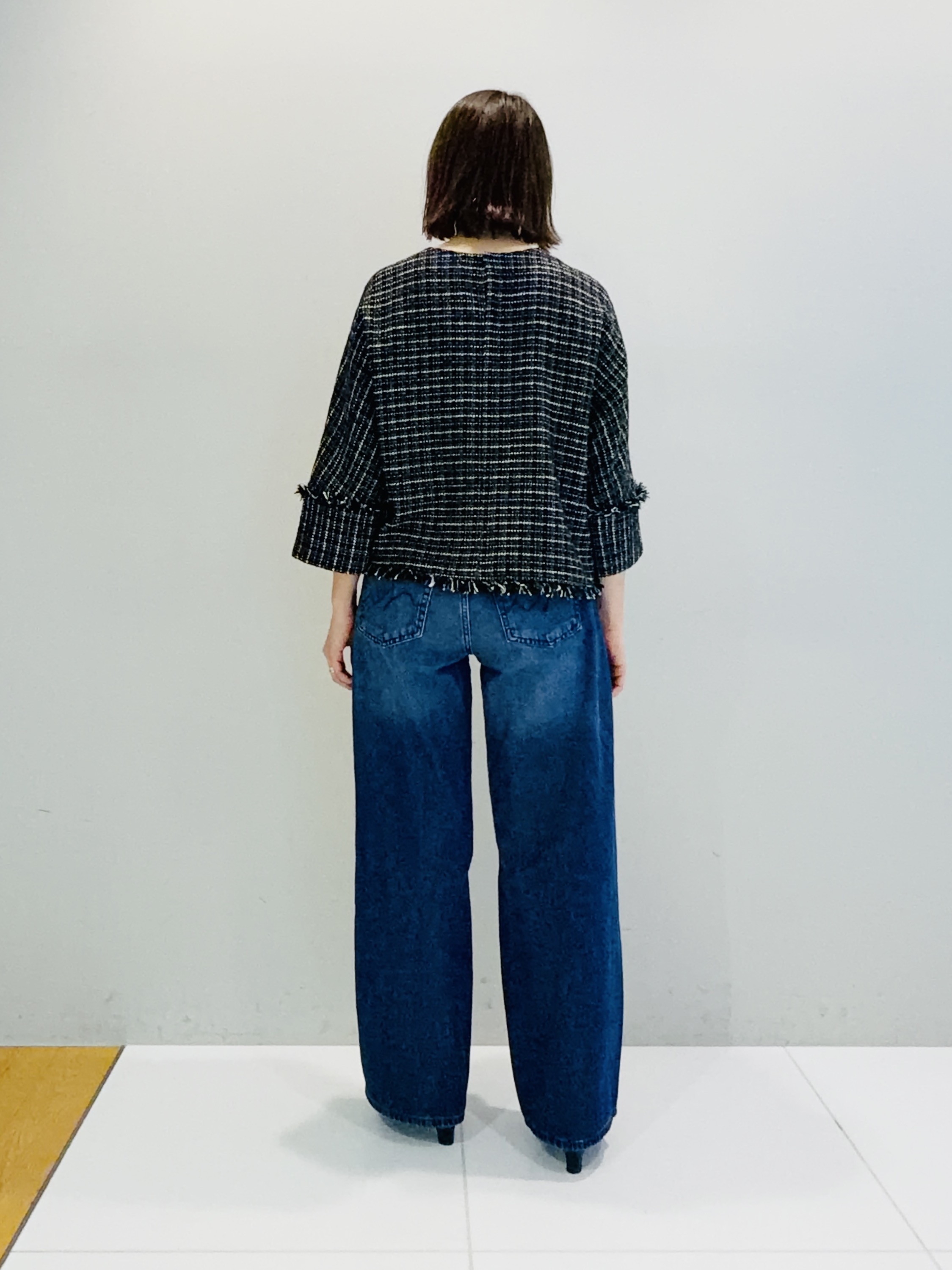 murayamaさんの「INDIVI｜【華やか／1枚でサマになる】上品ツイードブラウス」を使ったコーディネート