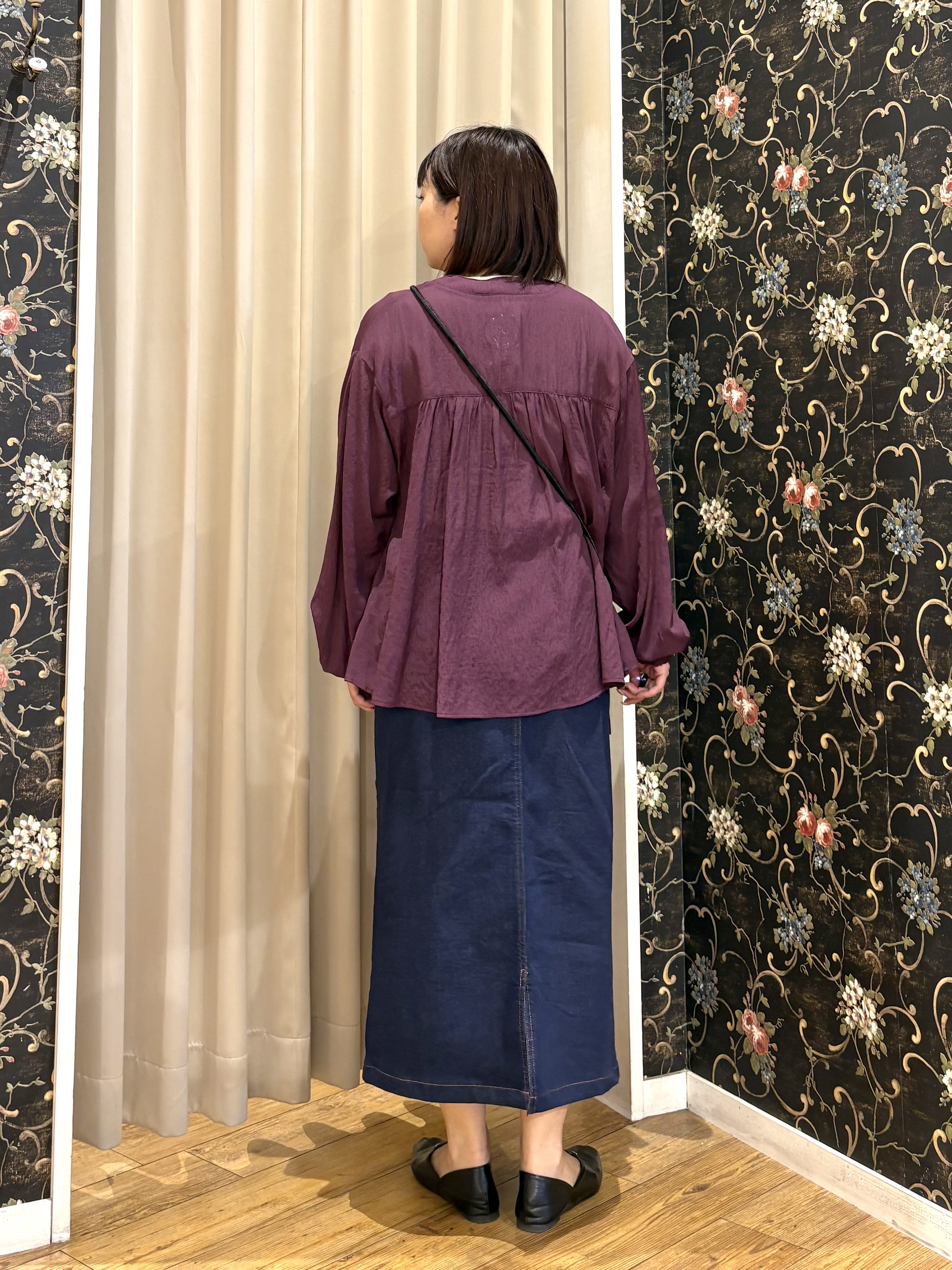 ネリさんの「SHOO･LA･RUE｜シャーリングシャツカーディガン」を使ったコーディネート