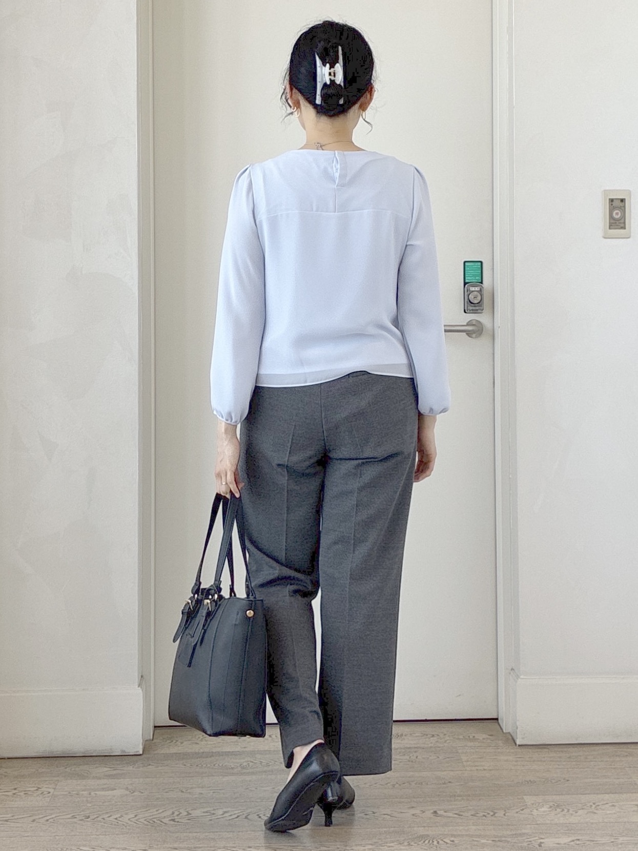 beni_gingerさんの「Reflect｜【SS-4Lサイズ／通勤／セレモニー】クルーネック シフォンブラウス」を使ったコーディネート