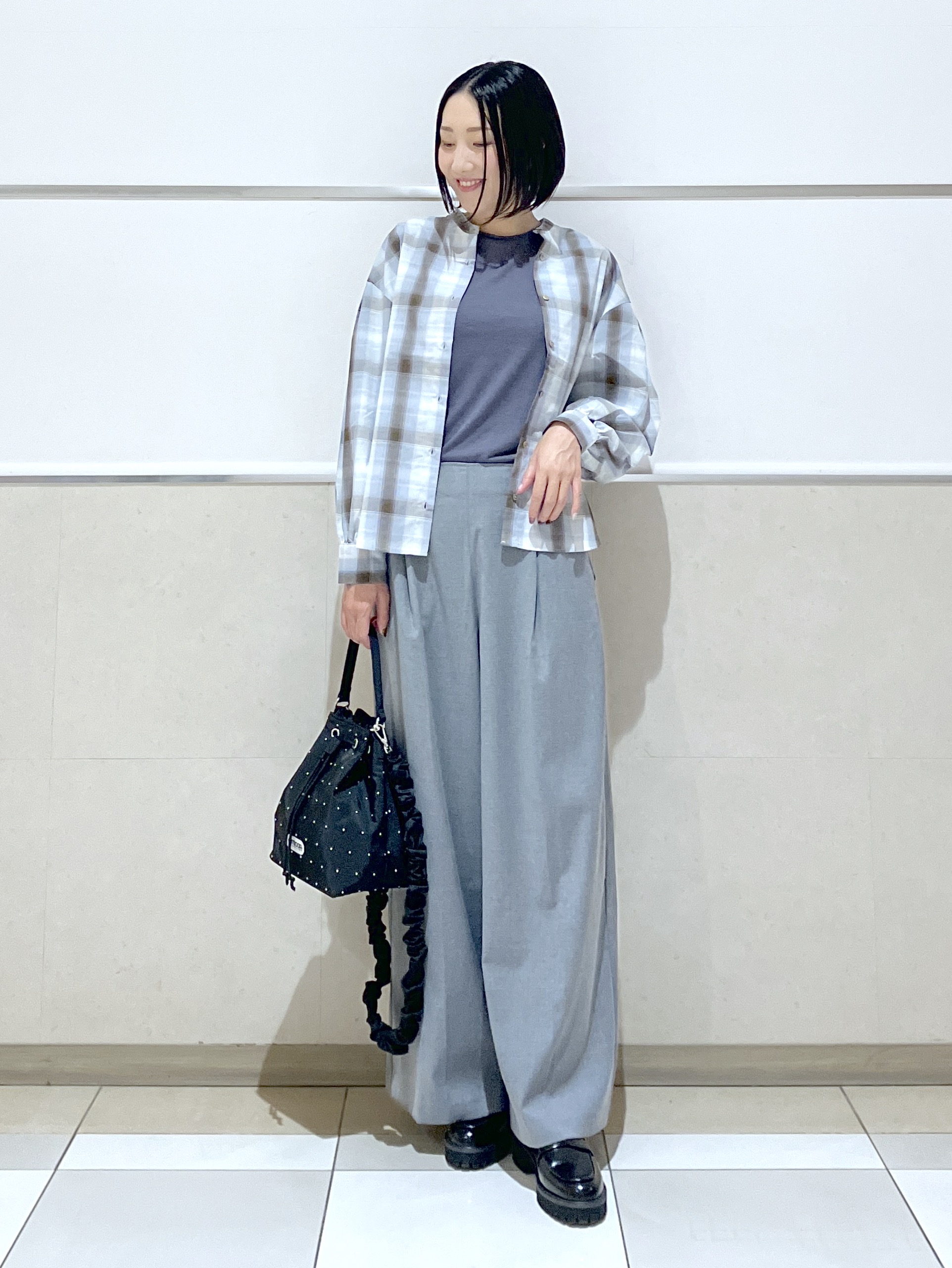 eriko さんの「Dessin｜【手洗い可/シワになりにくい】オンブレーチェックシャツ」を使ったコーディネート