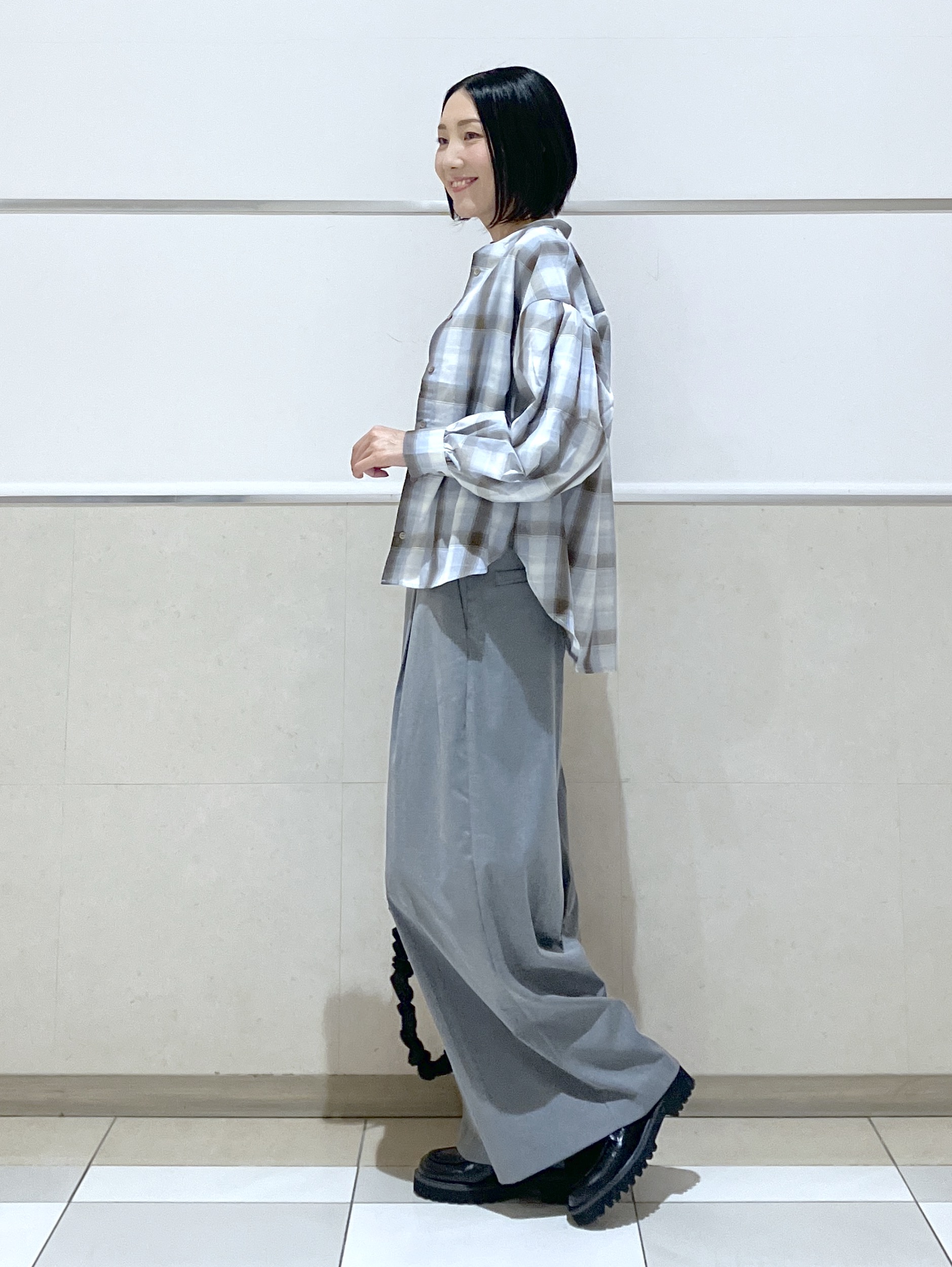 eriko さんの「Dessin｜【手洗い可/シワになりにくい】オンブレーチェックシャツ」を使ったコーディネート