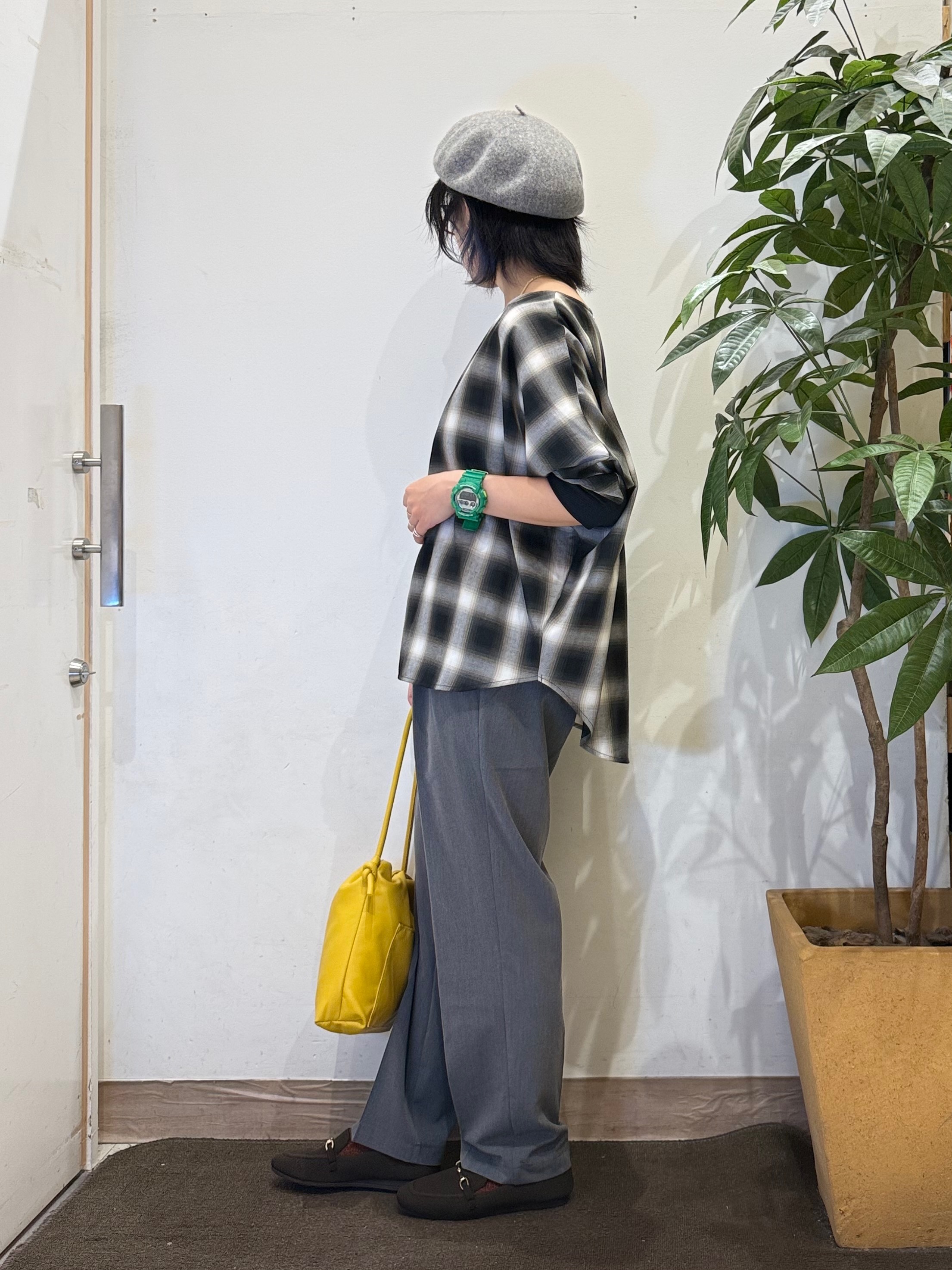 misakiさんの「SHOO･LA･RUE｜【着丈選べる/洗濯後しわになりにくい】インせず着られる ドルマンブラウス」を使ったコーディネート