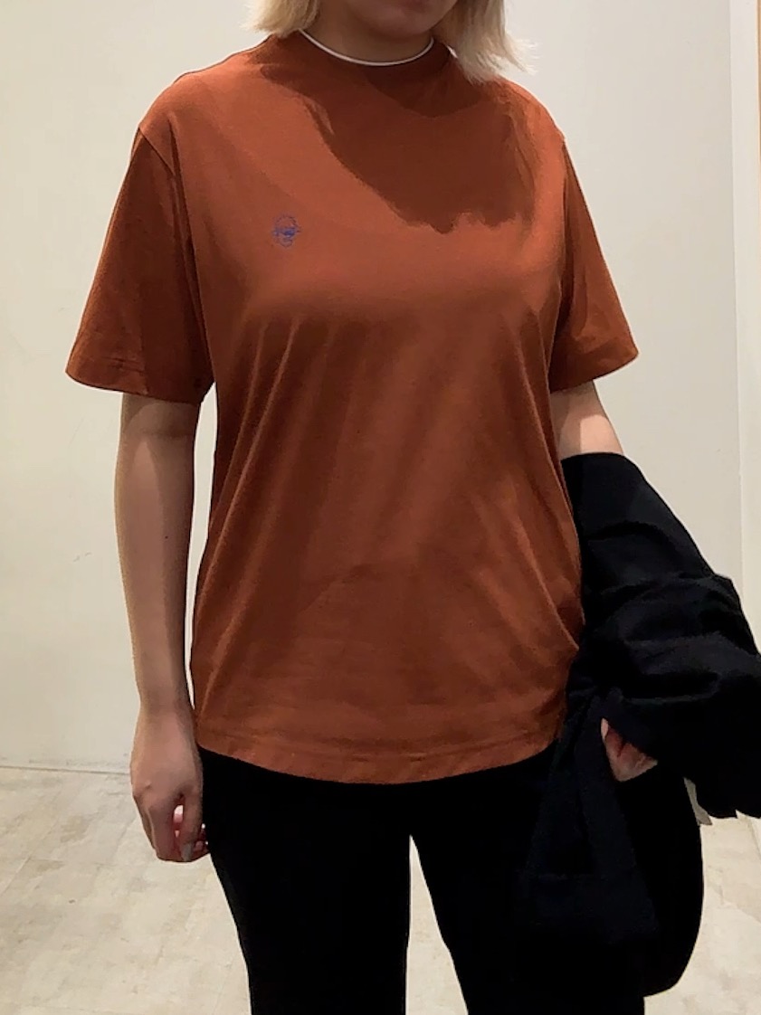 ユウナさんの「TAKEO KIKUCHI｜【汗染み軽減/接触冷感】フェイクレイヤード ワンポイント刺繍Ｔシャツ」を使ったコーディネート