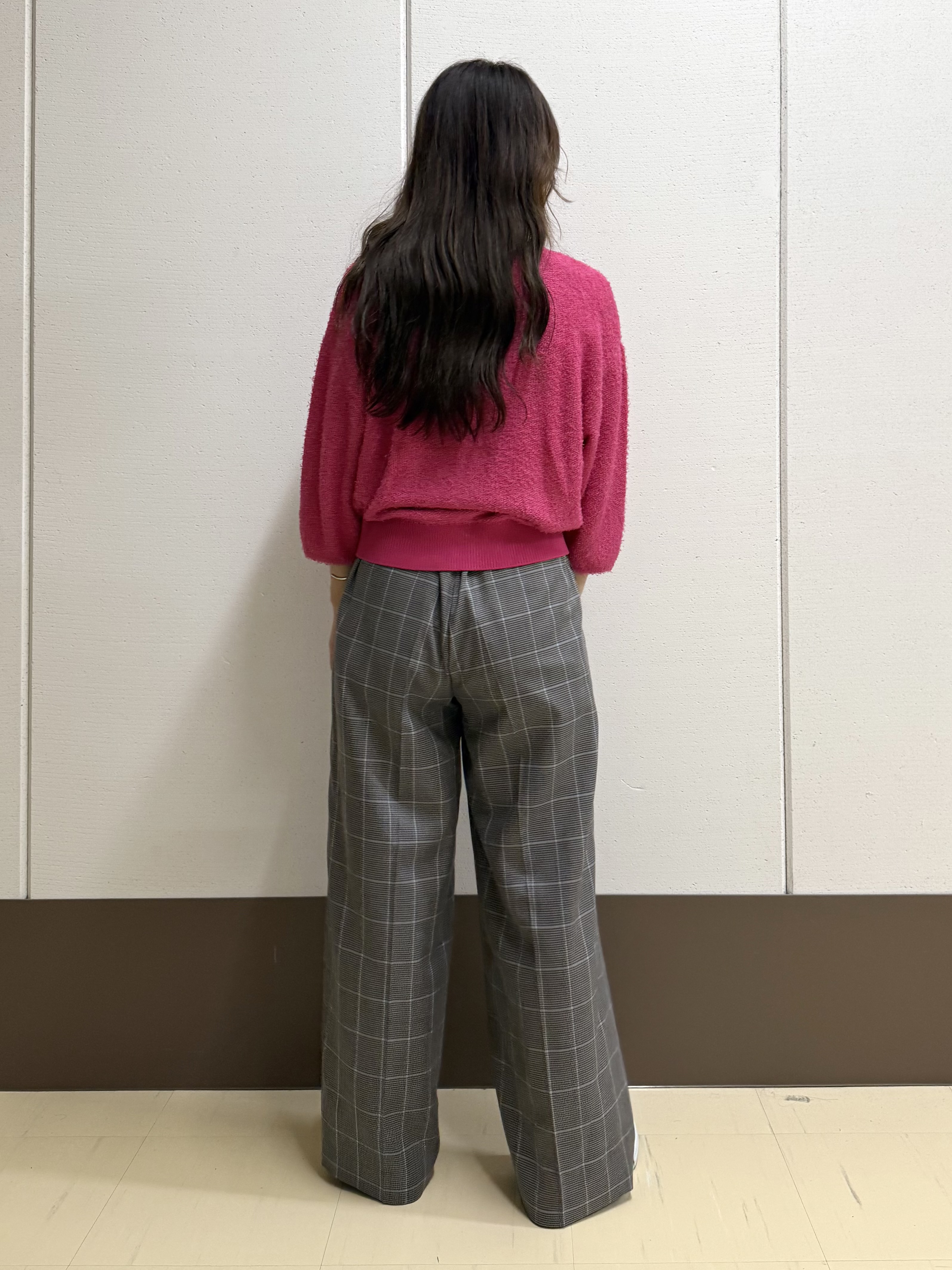 mamiさんの「INDIVI｜【ジャケットライク/前後2WAY】コットン混カールプルオーバー」を使ったコーディネート