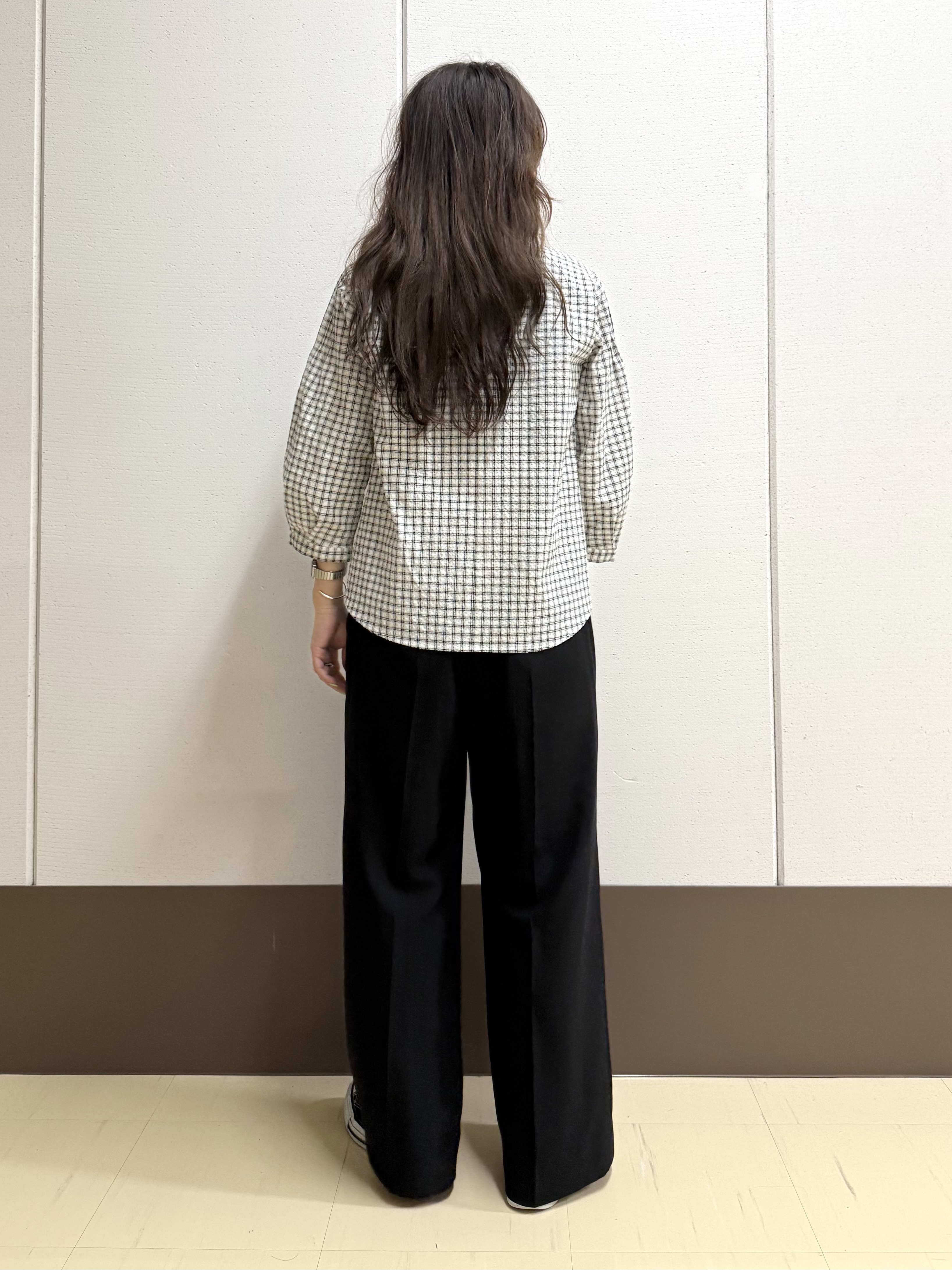 mamiさんの「INDIVI｜【初秋にピッタリ！／洗える】凹凸素材ミニスタンドトップス」を使ったコーディネート