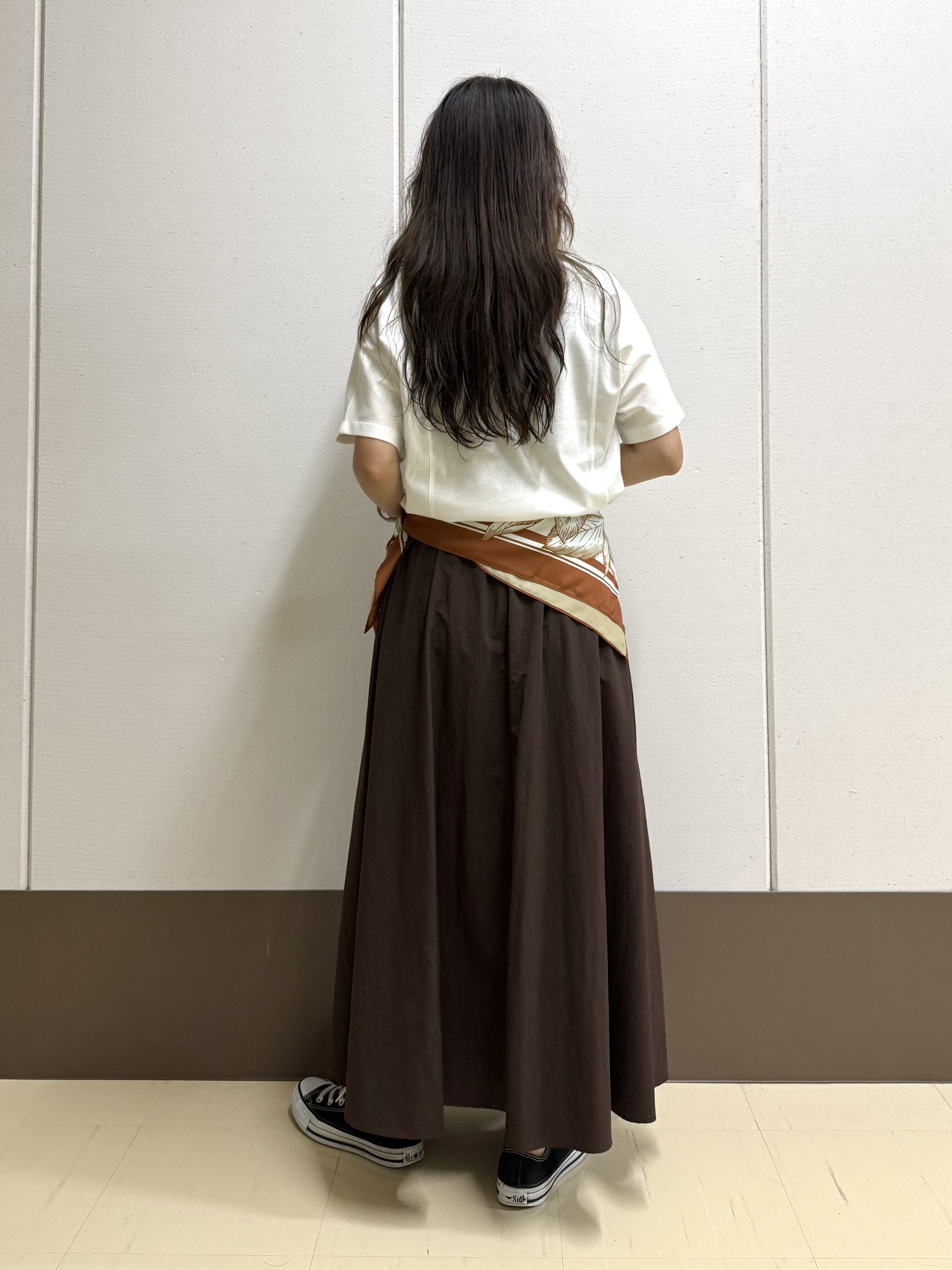 mamiさんの「INDIVI｜【汗ジミ防止／褒められTシャツ】上品カジュアル！ドルマンTシャツ」を使ったコーディネート