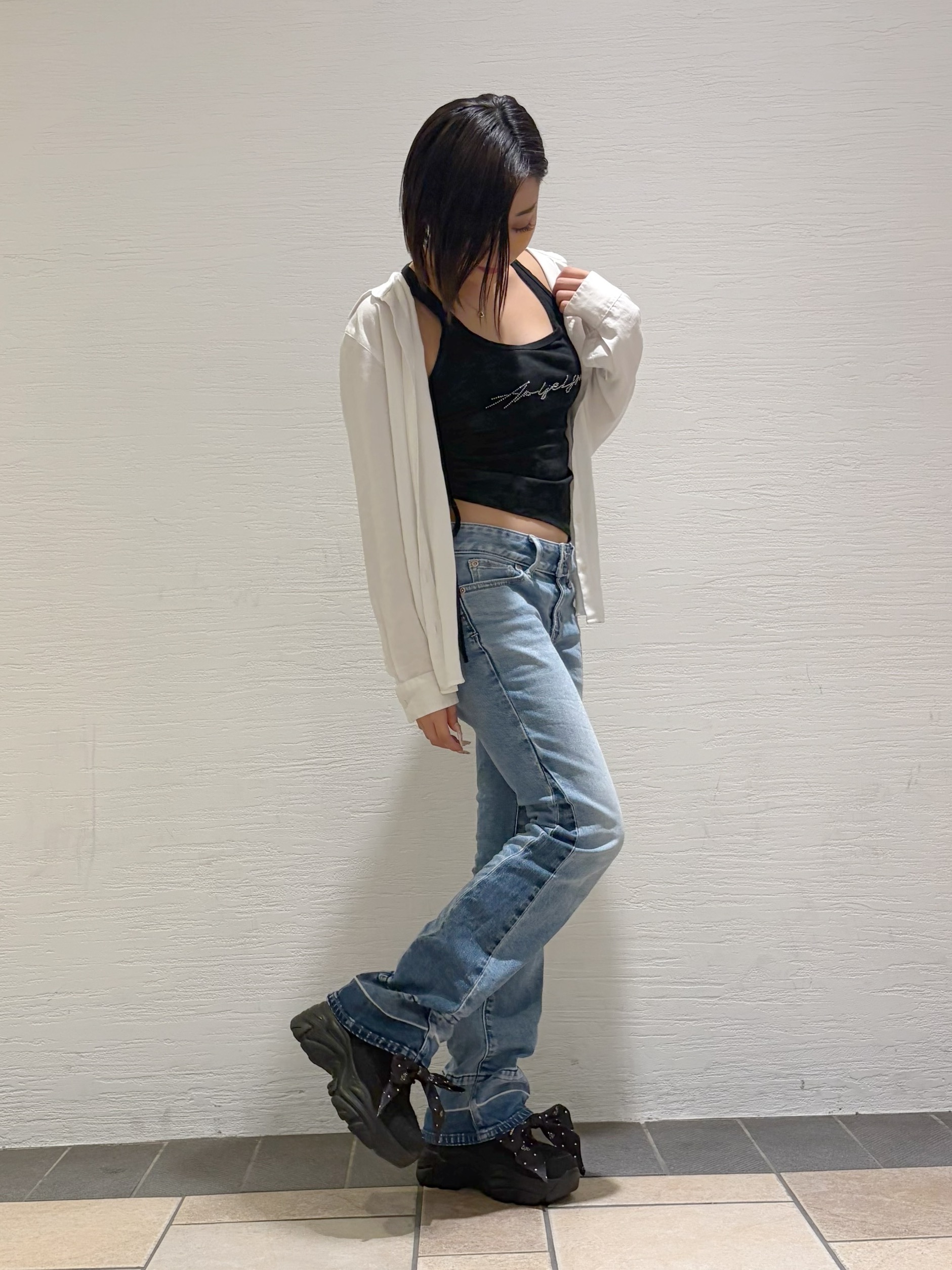 Maoさんの「ESPERANZA｜きゅんフィットリボン付き2WAYインヒールスニーカー」を使ったコーディネート
