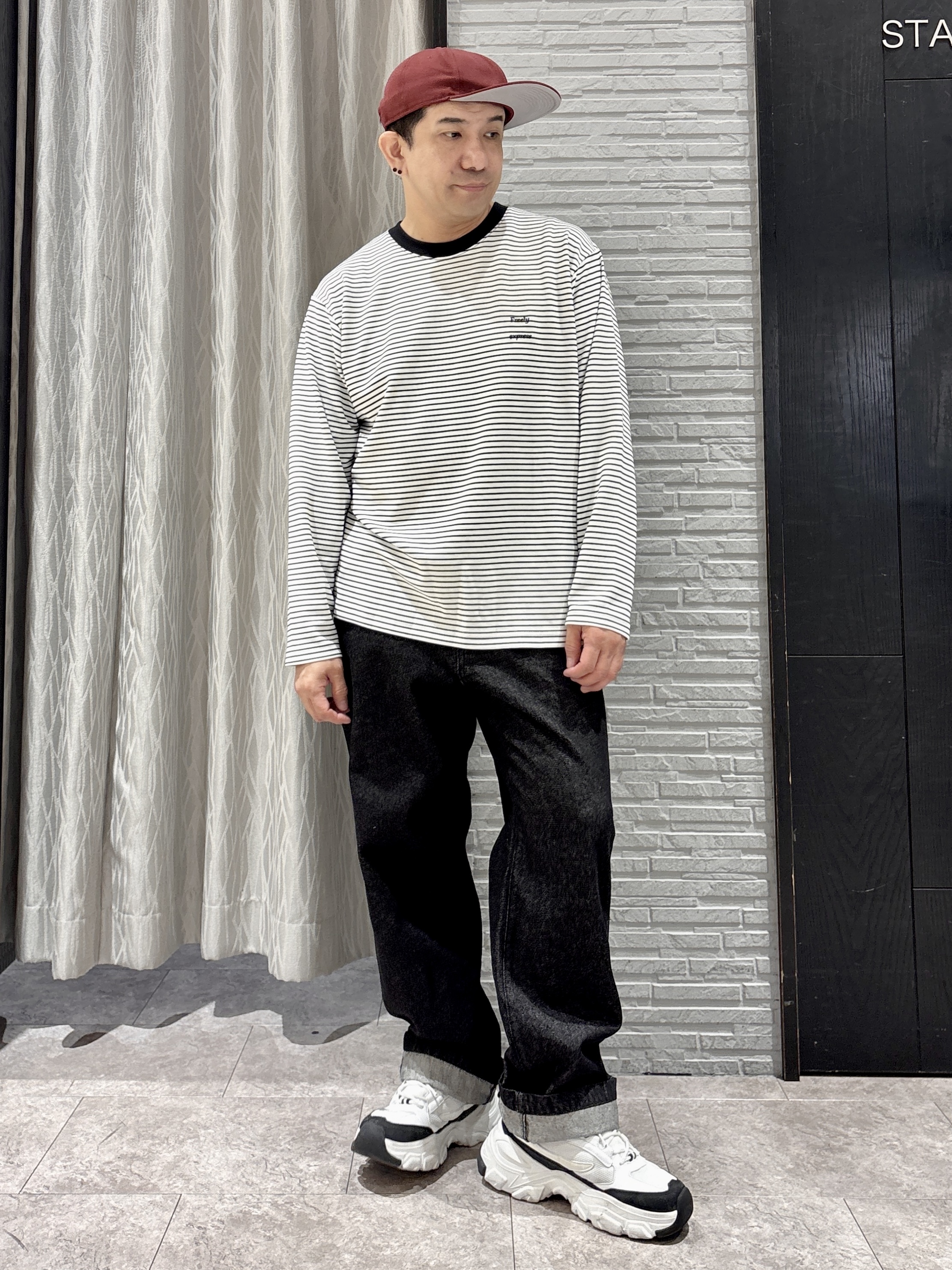 Pーyamaさんの「THE SHOP TK｜【防シワ／洗濯機OK】アソート 長袖ネルシャツ」を使ったコーディネート