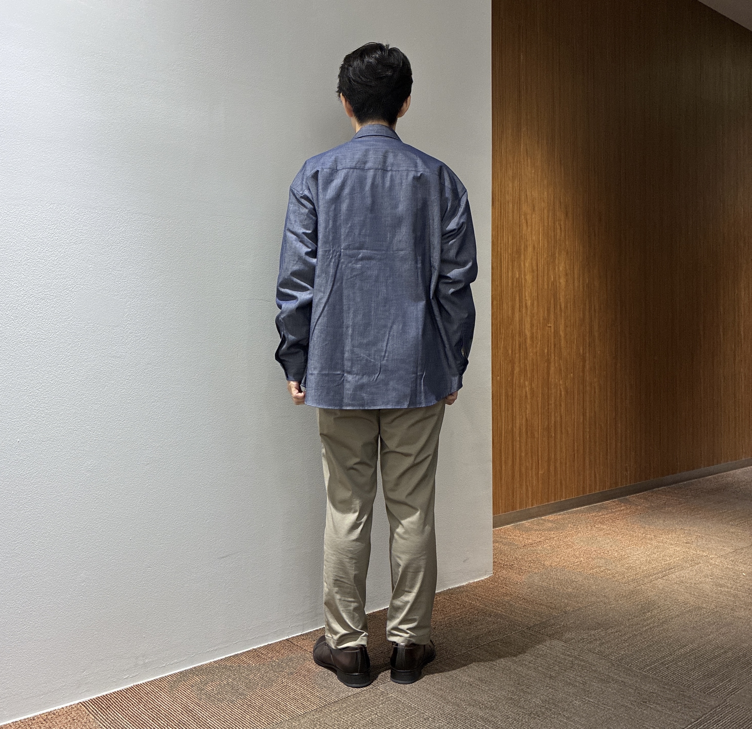 わいずみさんの「TAKEO KIKUCHI｜【日本製/Sサイズ～】リラックスフィットシャツ」を使ったコーディネート