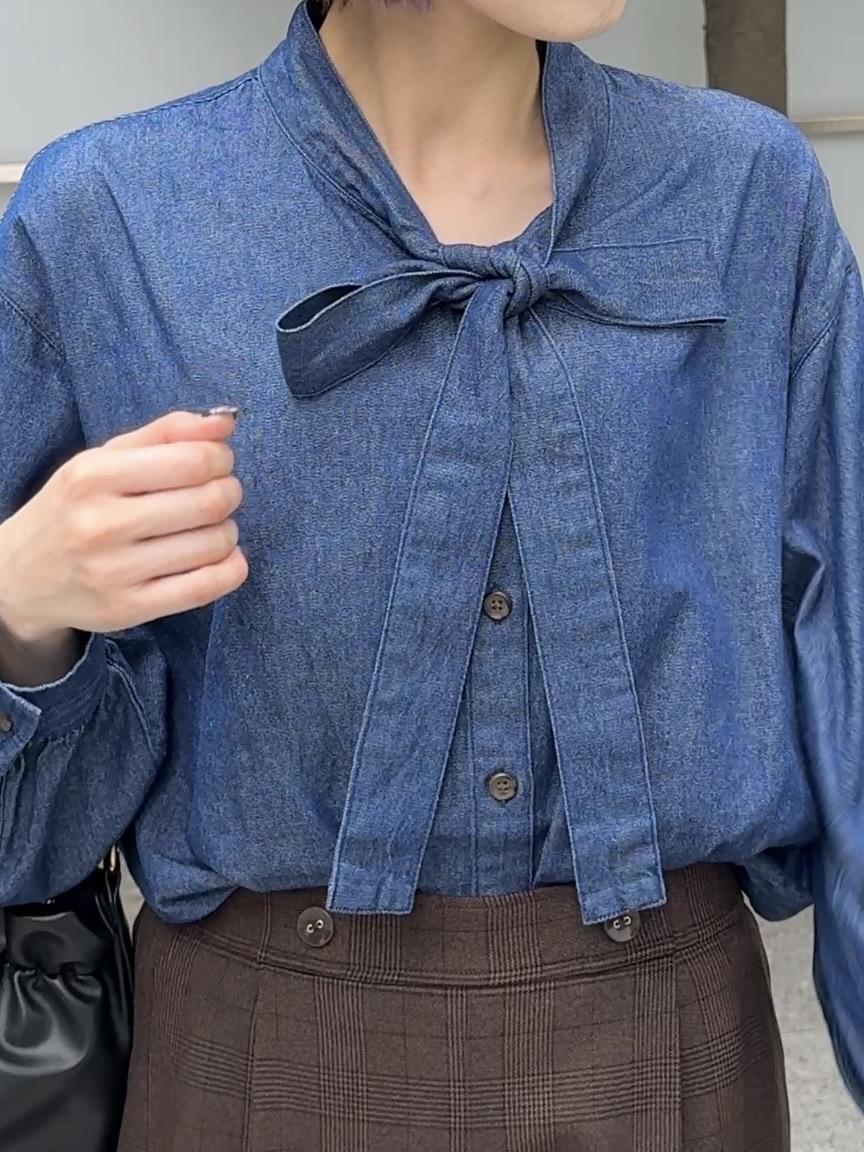 𝐜𝐡𝐢𝐤𝐚さんの「SHOO･LA･RUE｜【洗濯後しわになりにくい/着丈が選べる／セットアップ可】ウールフィール センタープレスワイドパンツ」を使ったコーディネート