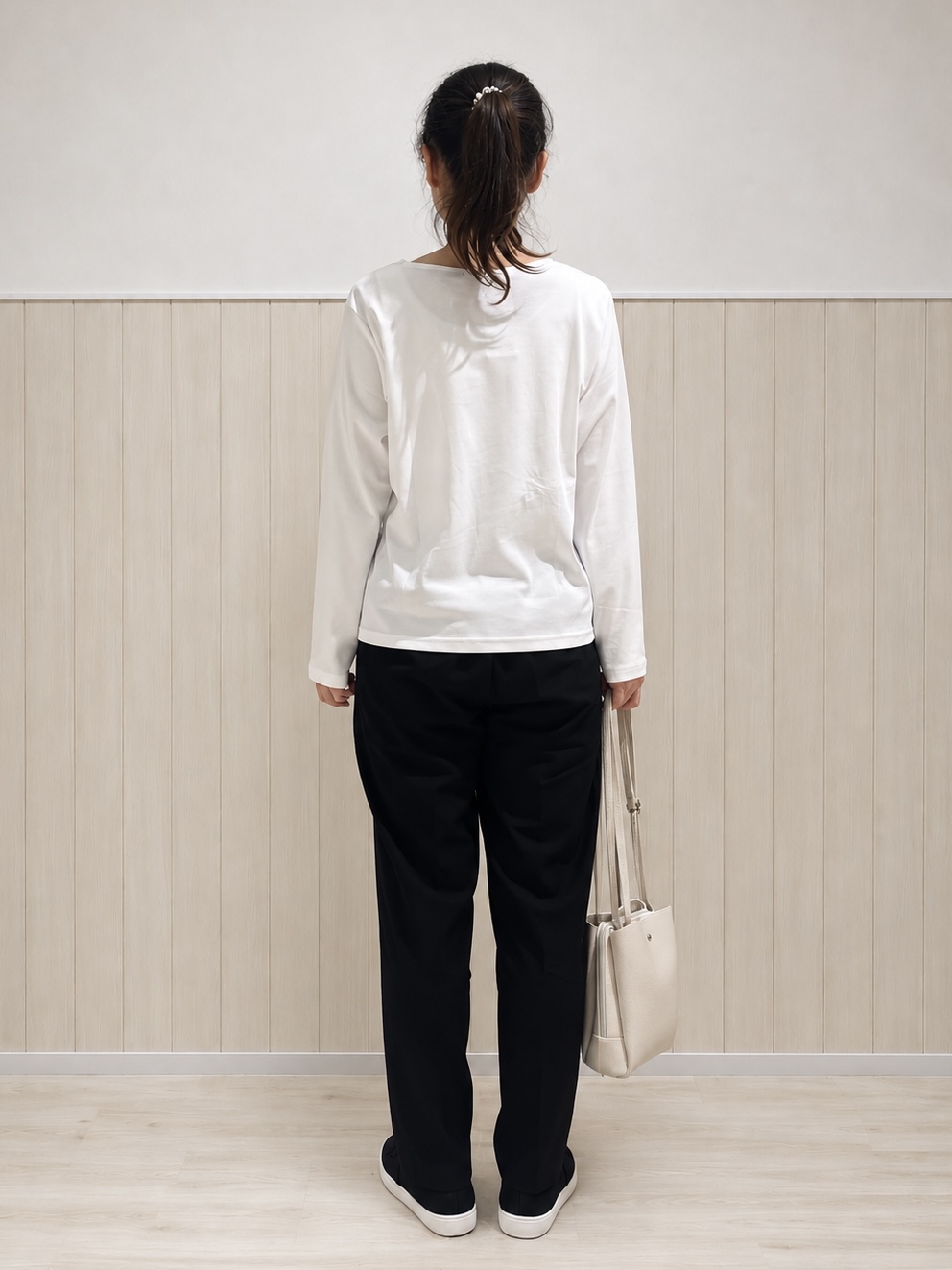 まつみさんの「SHOO･LA･RUE｜【S-LL/洗濯機可】着痩せシルエット シャーリングシャツカーディガン」を使ったコーディネート