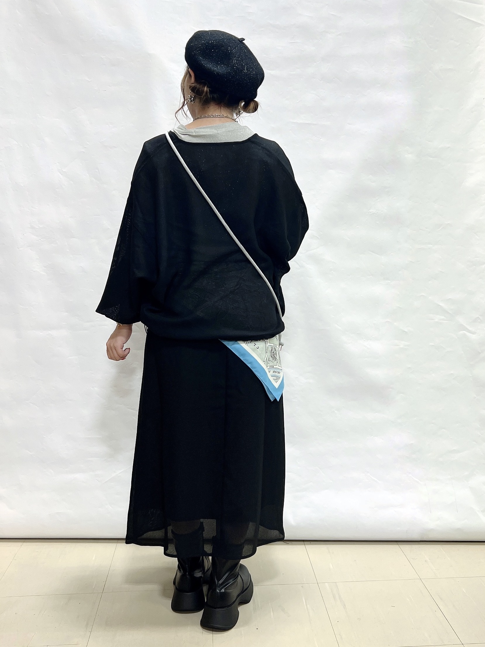 YUIさんの「SHOO･LA･RUE｜【通気性〇/セットアップ可/洗濯機可】メッシュドルマン ジップブルゾン」を使ったコーディネート