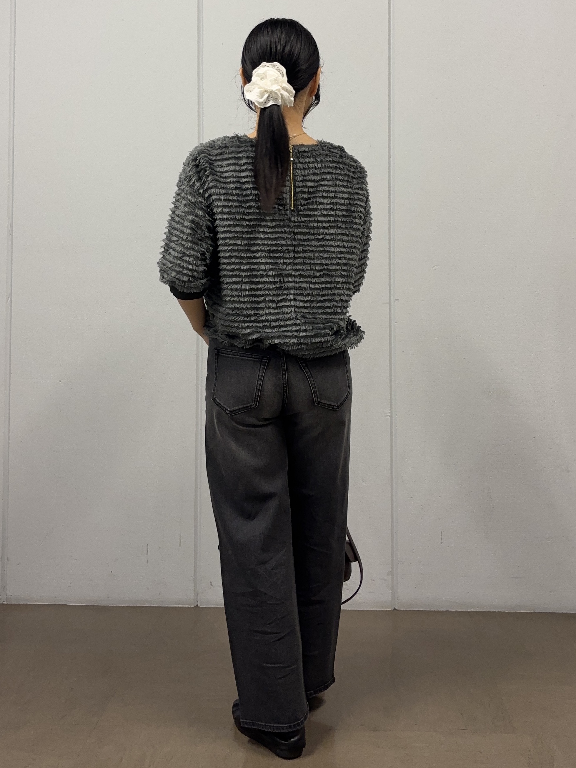 岩本優さんの「UNTITLED｜【秋映え/体型カバー】フェザージャガードプルオーバー」を使ったコーディネート