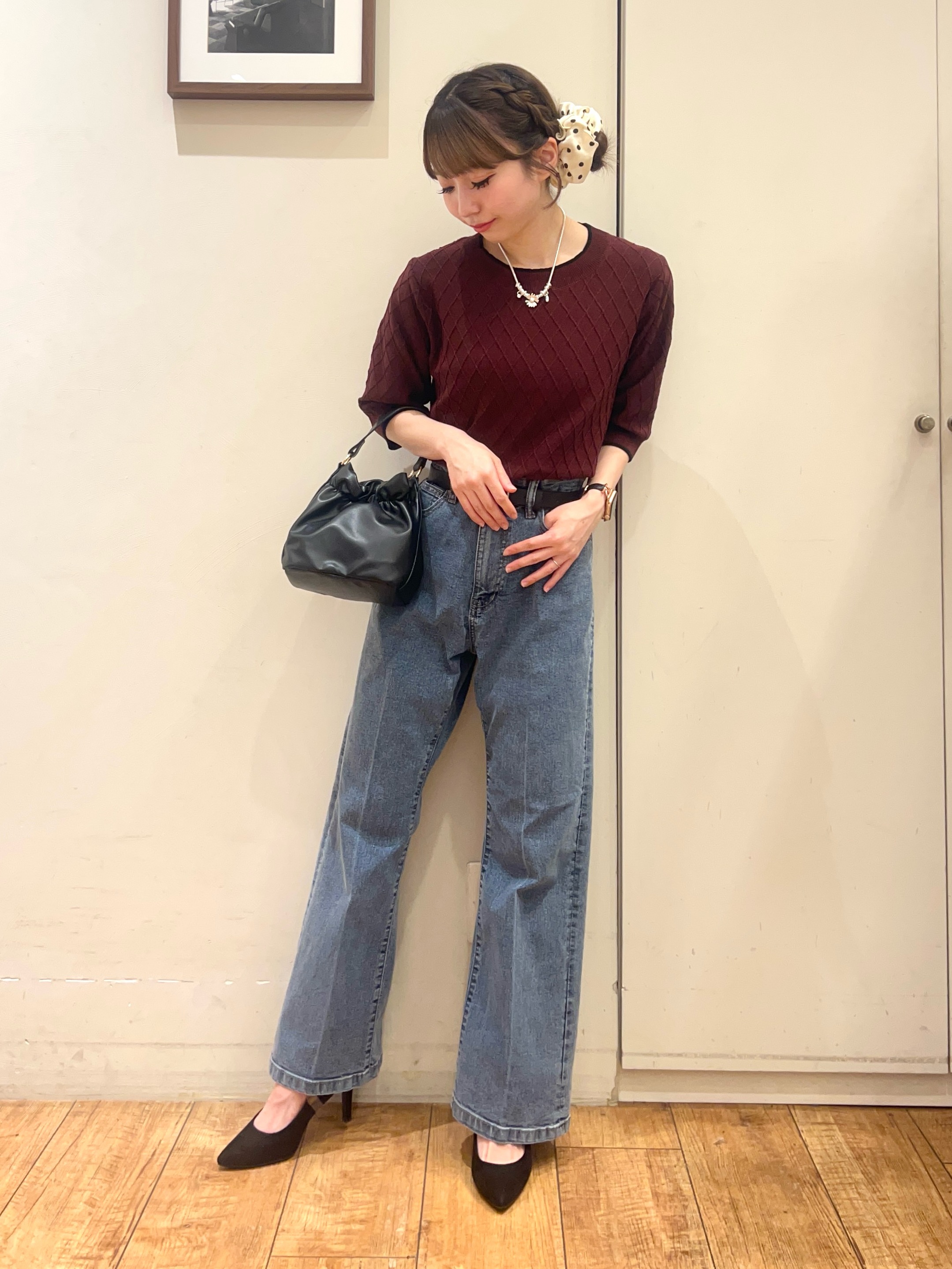 AIRIさんの「SHOO･LA･RUE｜【毛玉になりにくい/S-LL/洗濯機可】ダイヤ柄が上品 二の腕隠せる5分袖ニット」を使ったコーディネート