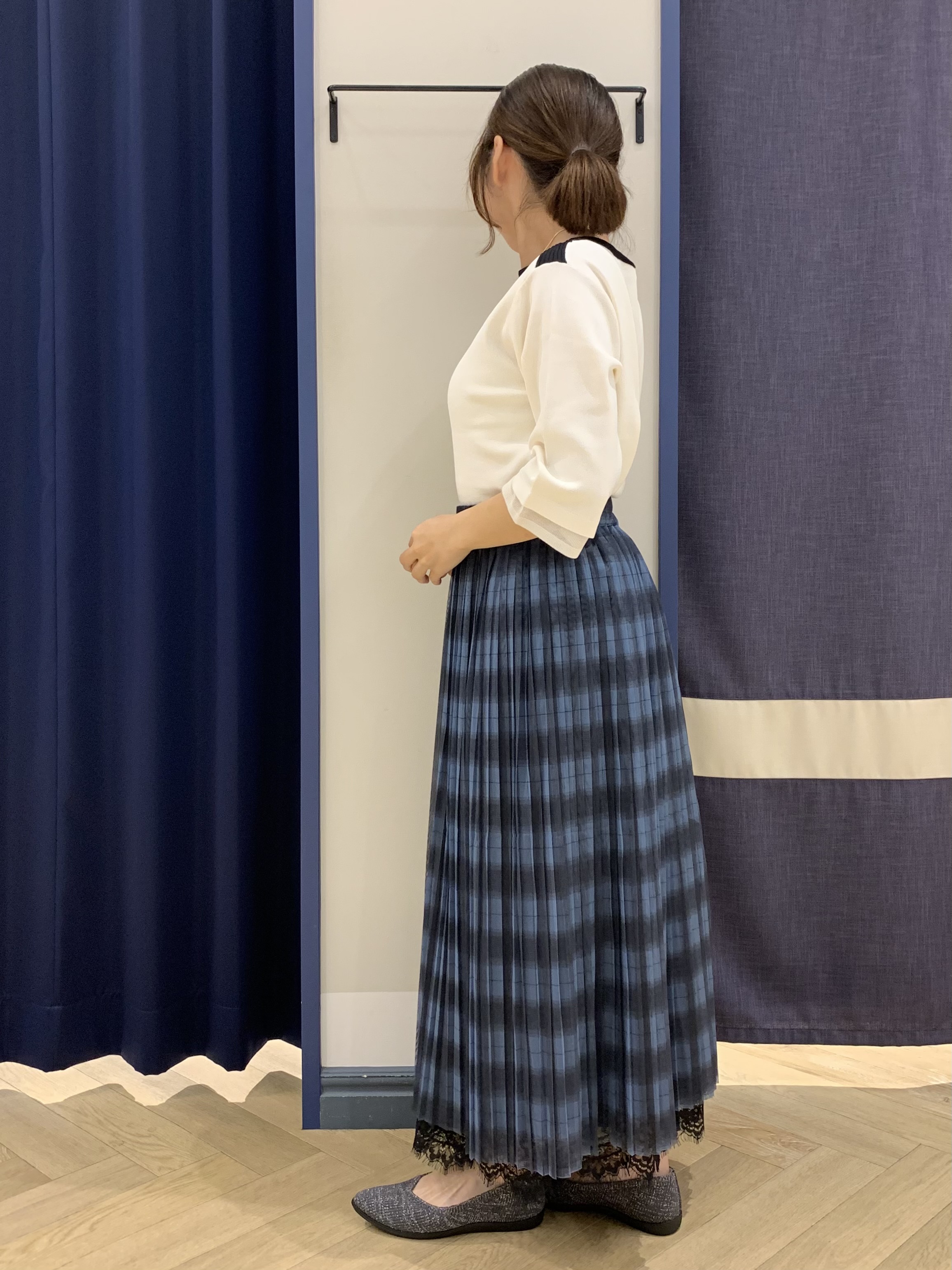 mokaさんの「grove｜【人気シリーズに新型登場】袖口シアーやわらかドライタッチニット」を使ったコーディネート