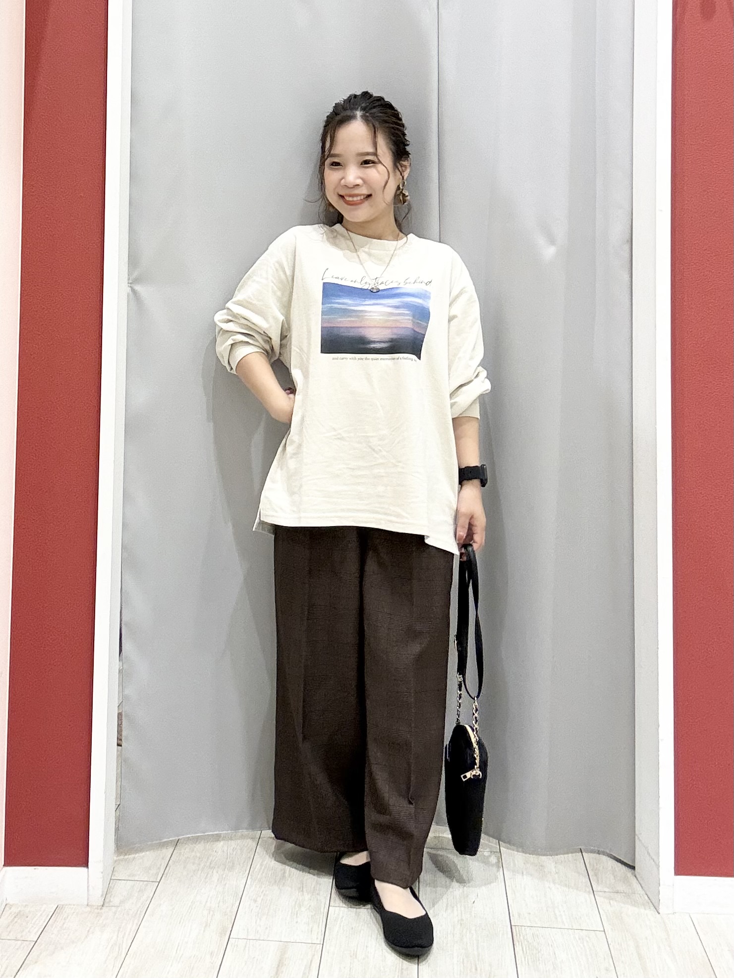 shioさんの「SHOO･LA･RUE｜【S-LL】デイリー使いに 選べる6柄プリントロンT」を使ったコーディネート