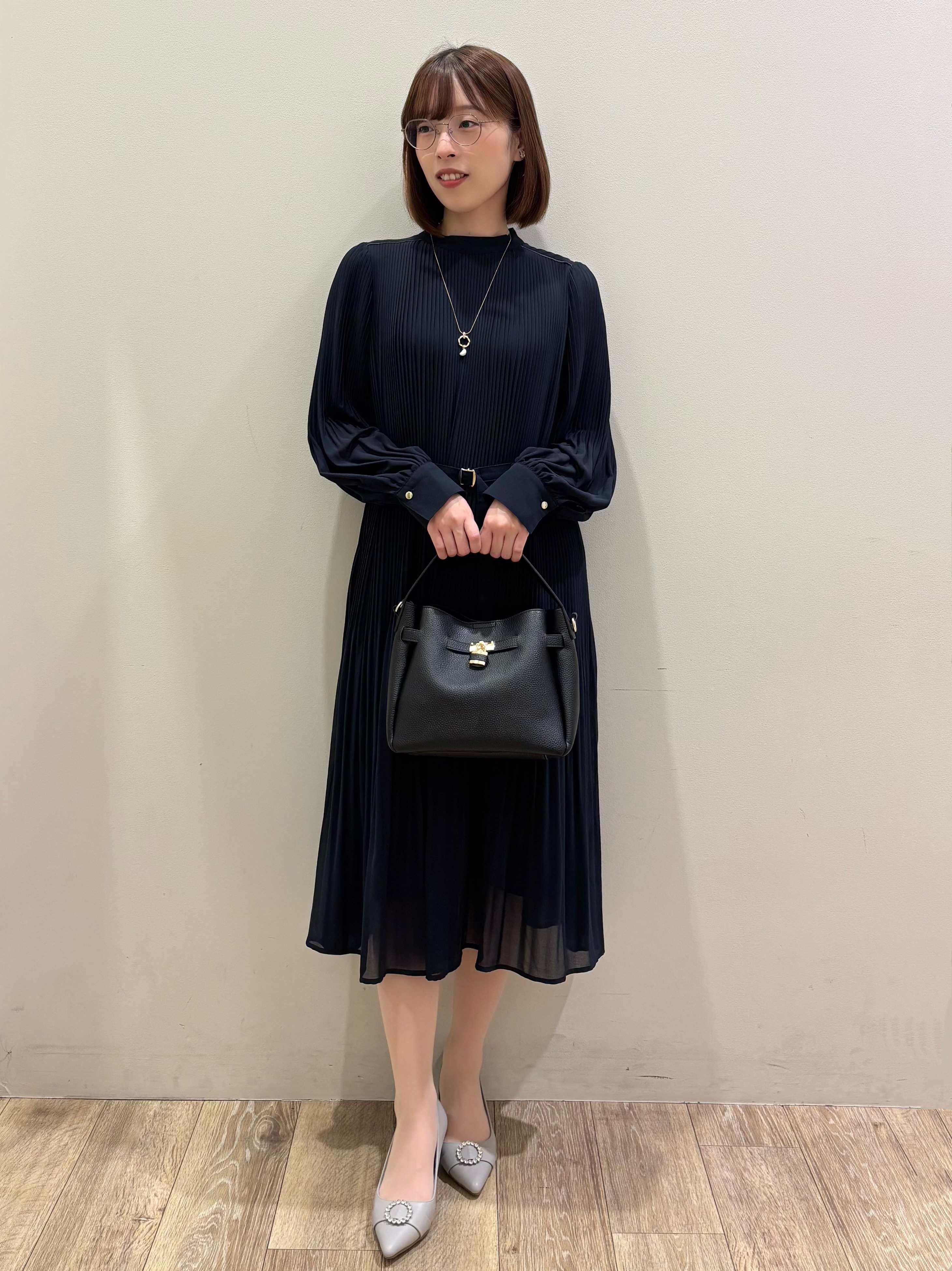 honamiさんの「index｜【XS-3Lサイズ】ジョーゼットアソートプリーツワンピース《洗濯機OK／防シワ／イージーアイロン》」を使ったコーディネート