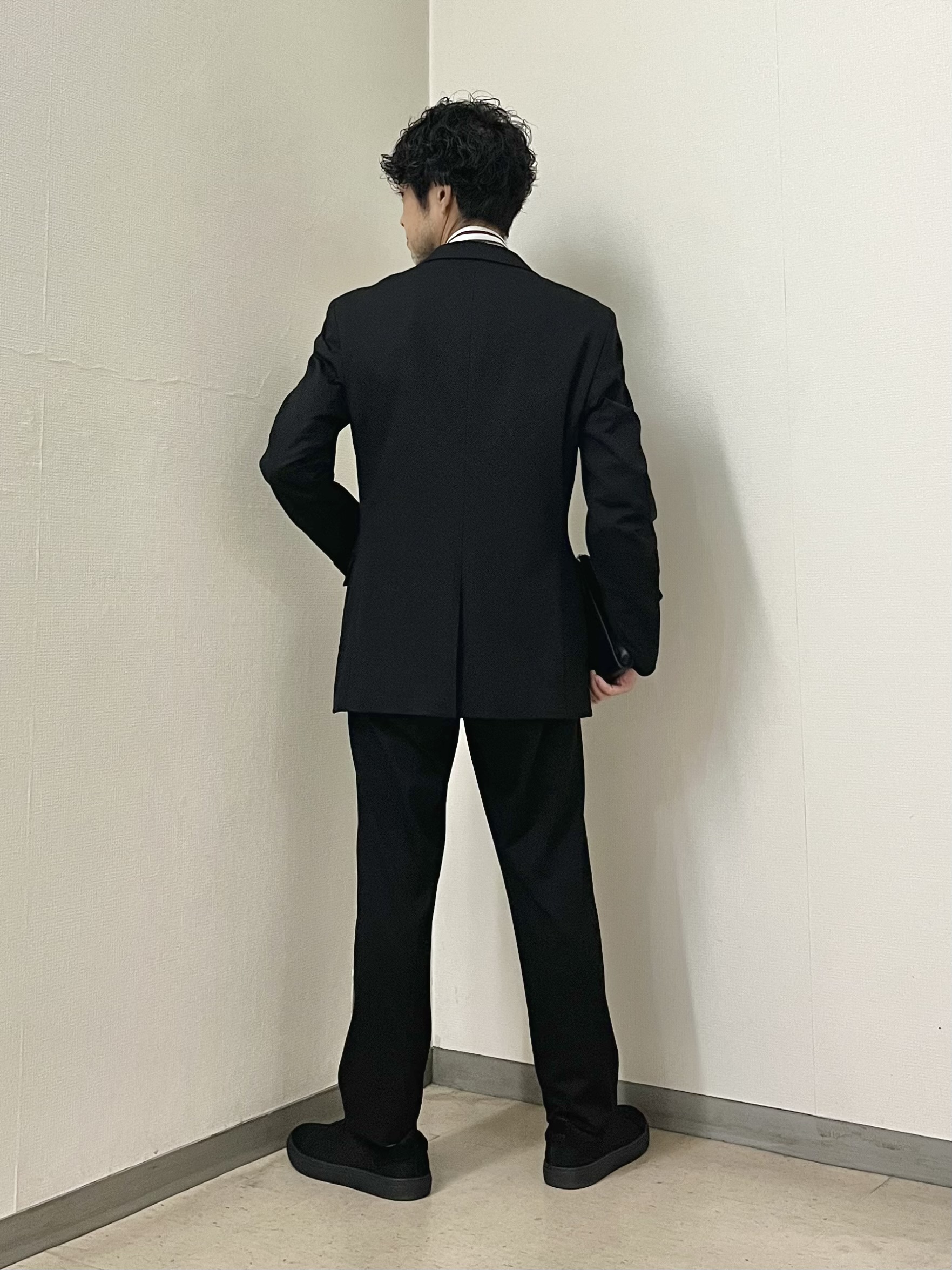 URAさんの「TAKEO KIKUCHI｜【BOWLER HAT LABEL】CARREMANツイルジャージ　ジャケット」を使ったコーディネート